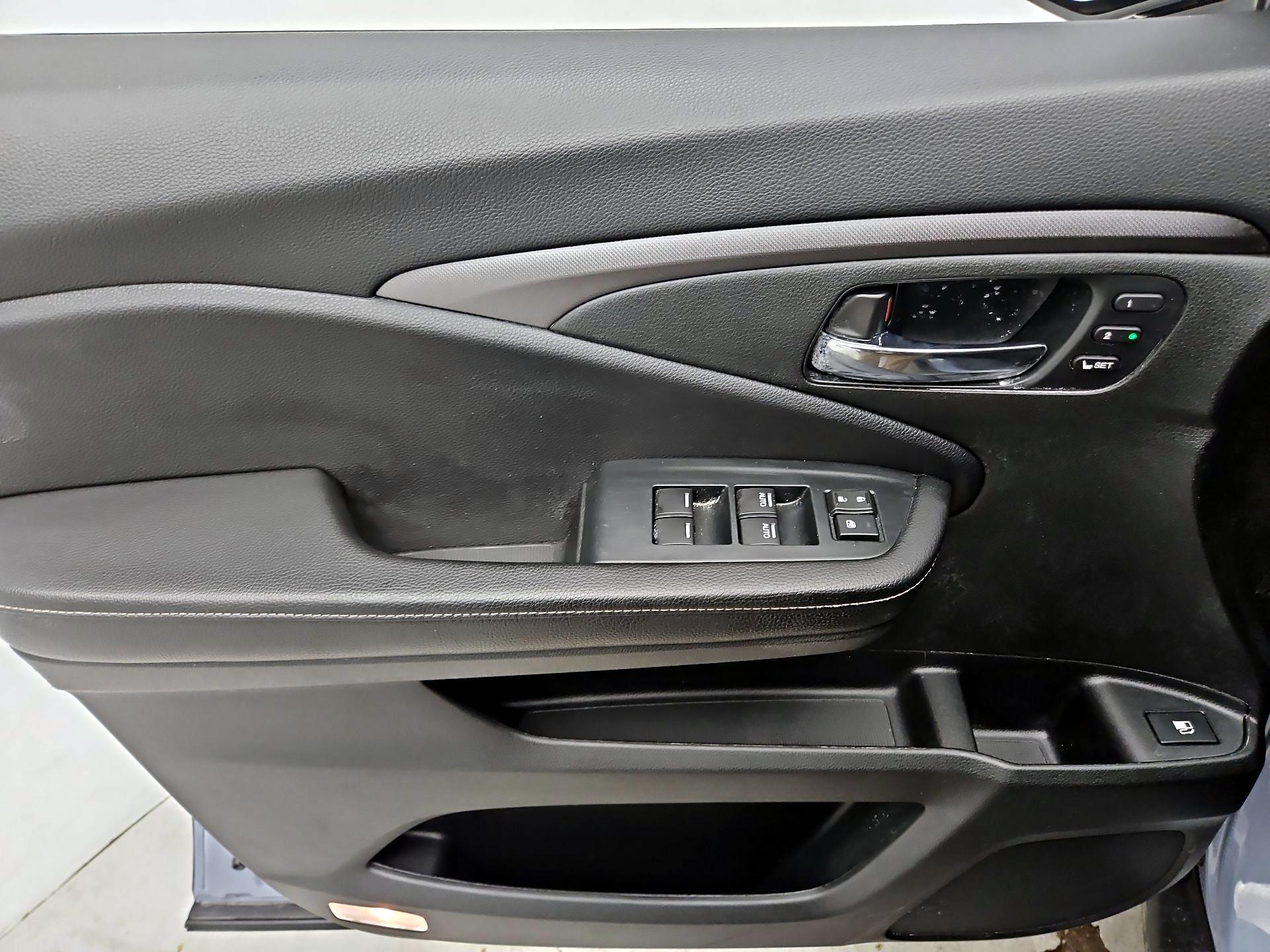 Thumbnail: 2023 Honda Ridgeline - 12