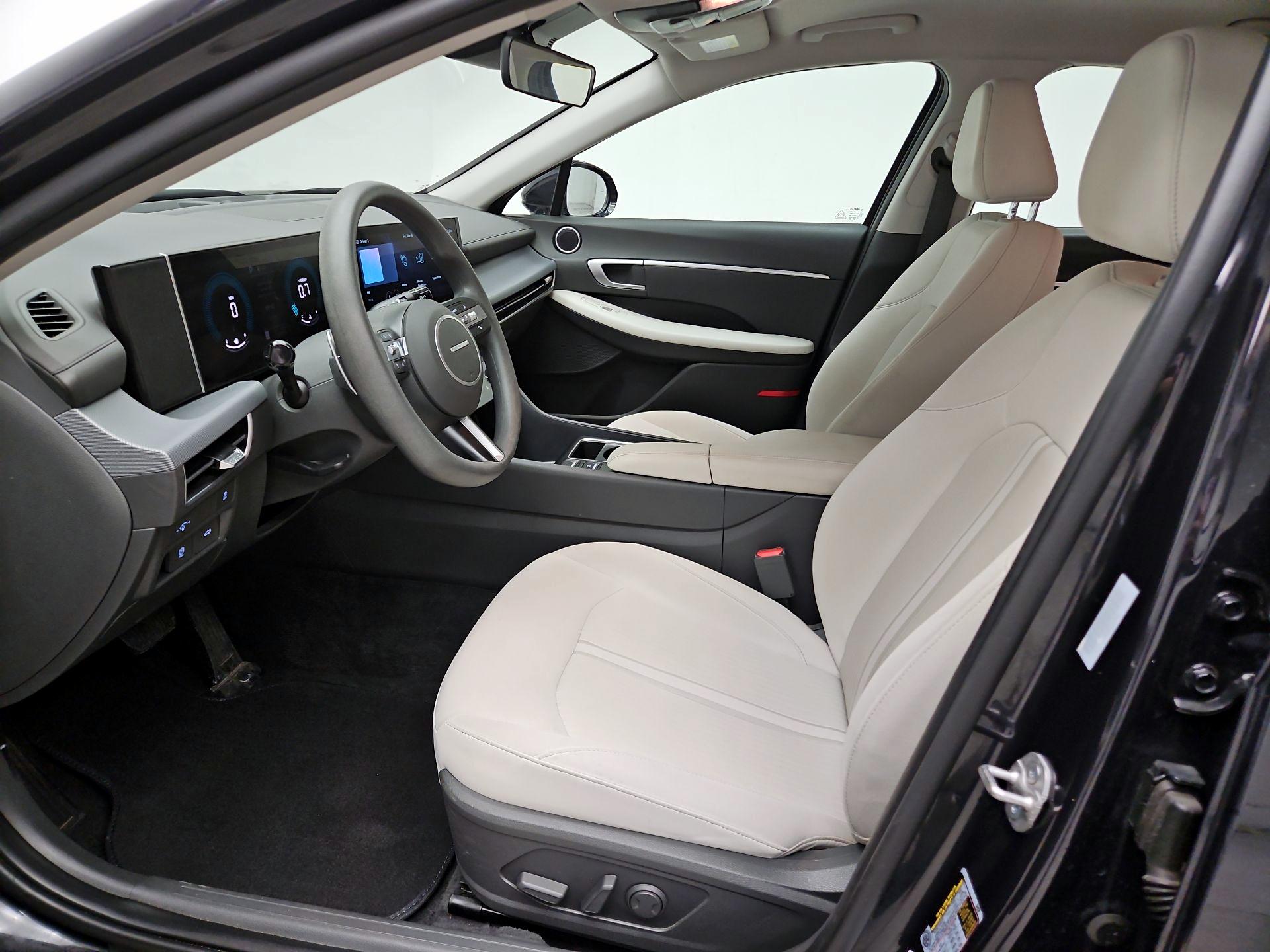 Thumbnail: 2025 Hyundai Sonata - 11