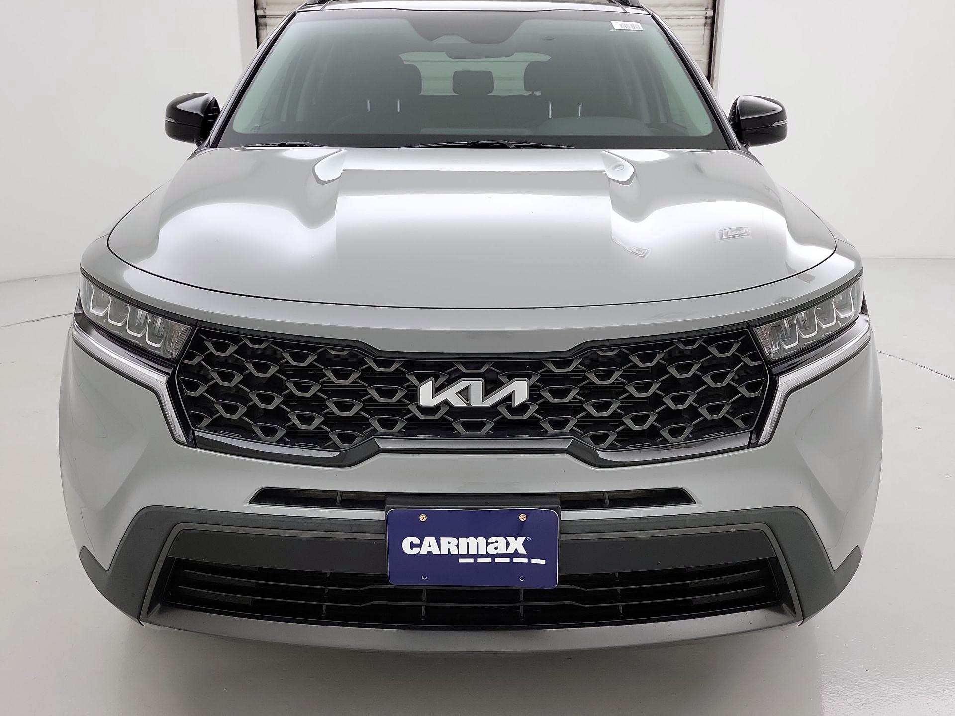 Thumbnail: 2023 Kia Sorento - 2