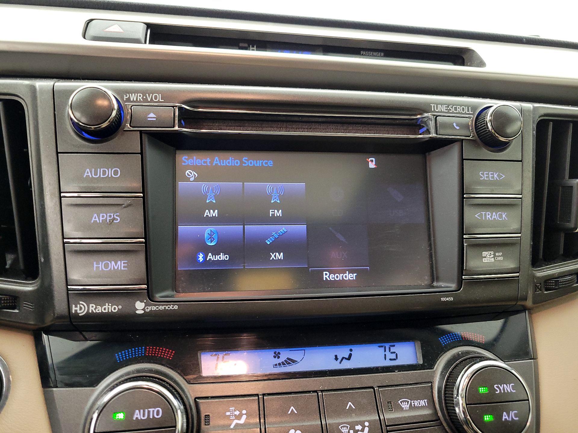 Thumbnail: 2014 Toyota RAV4 - 15