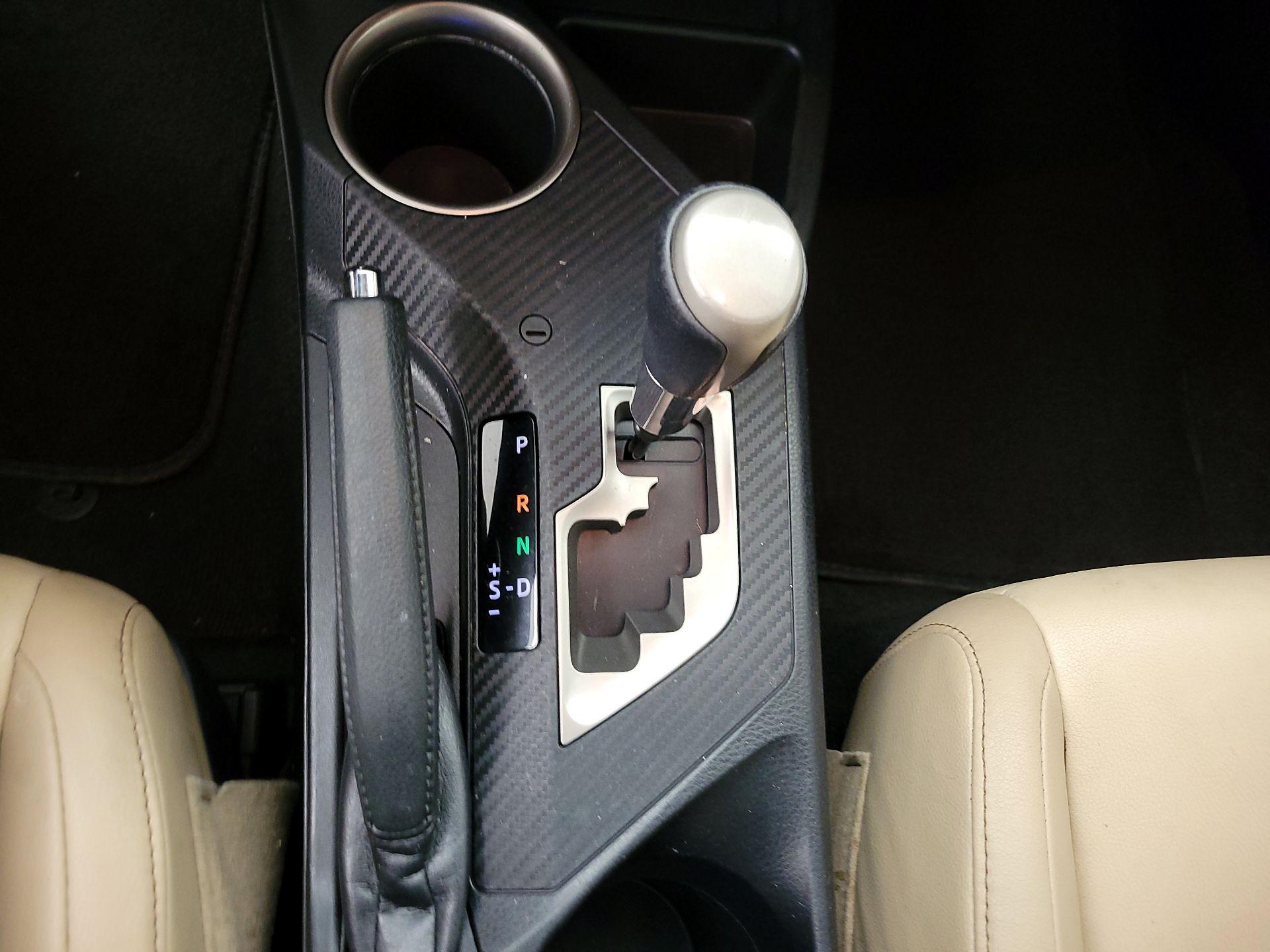 Thumbnail: 2014 Toyota RAV4 - 17