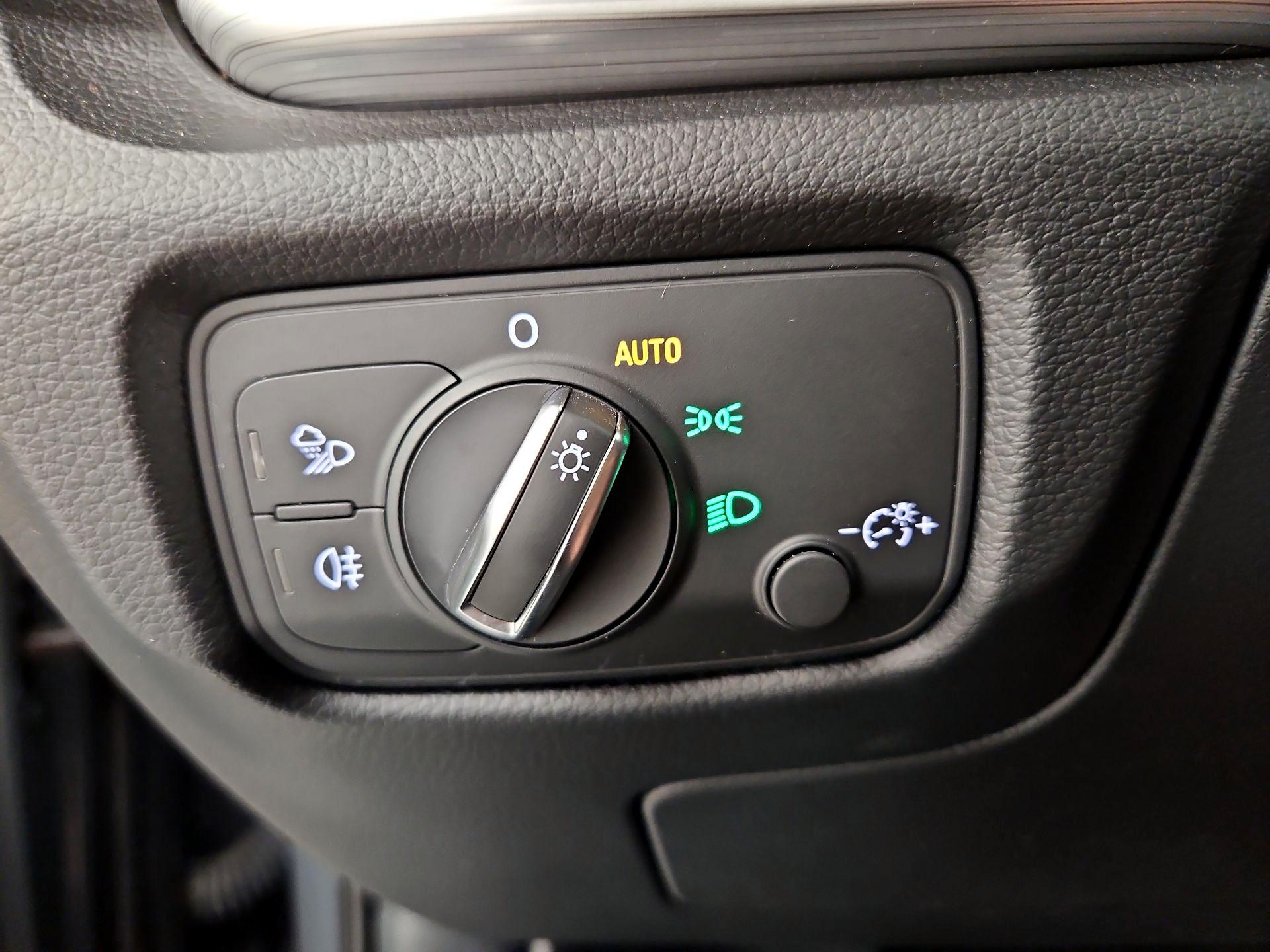 Thumbnail: 2020 Audi A3 - 13