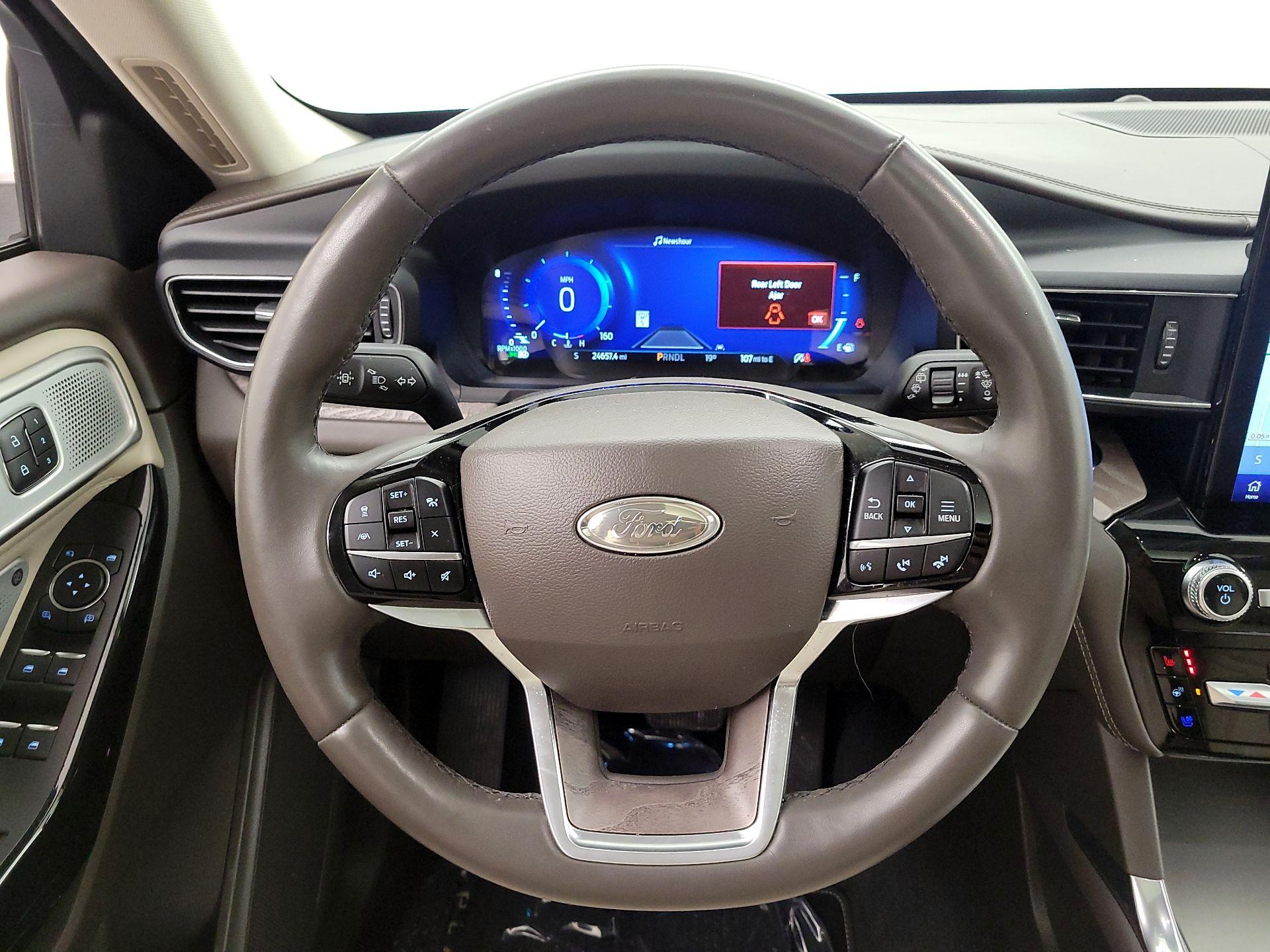 Thumbnail: 2022 Ford Explorer - 10