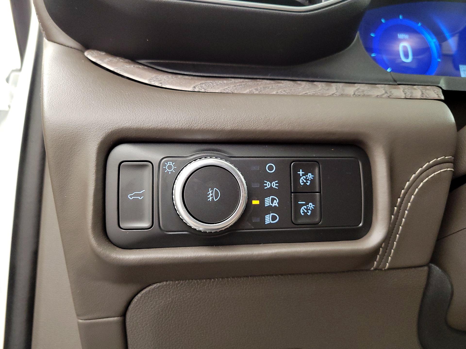 Thumbnail: 2022 Ford Explorer - 13