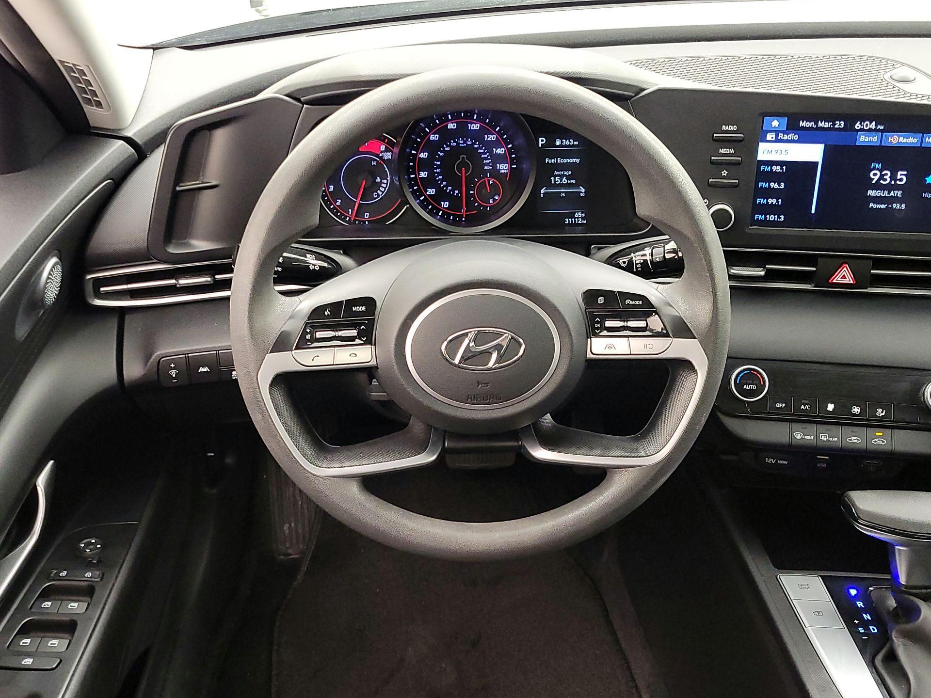 Thumbnail: 2021 Hyundai Elantra - 10