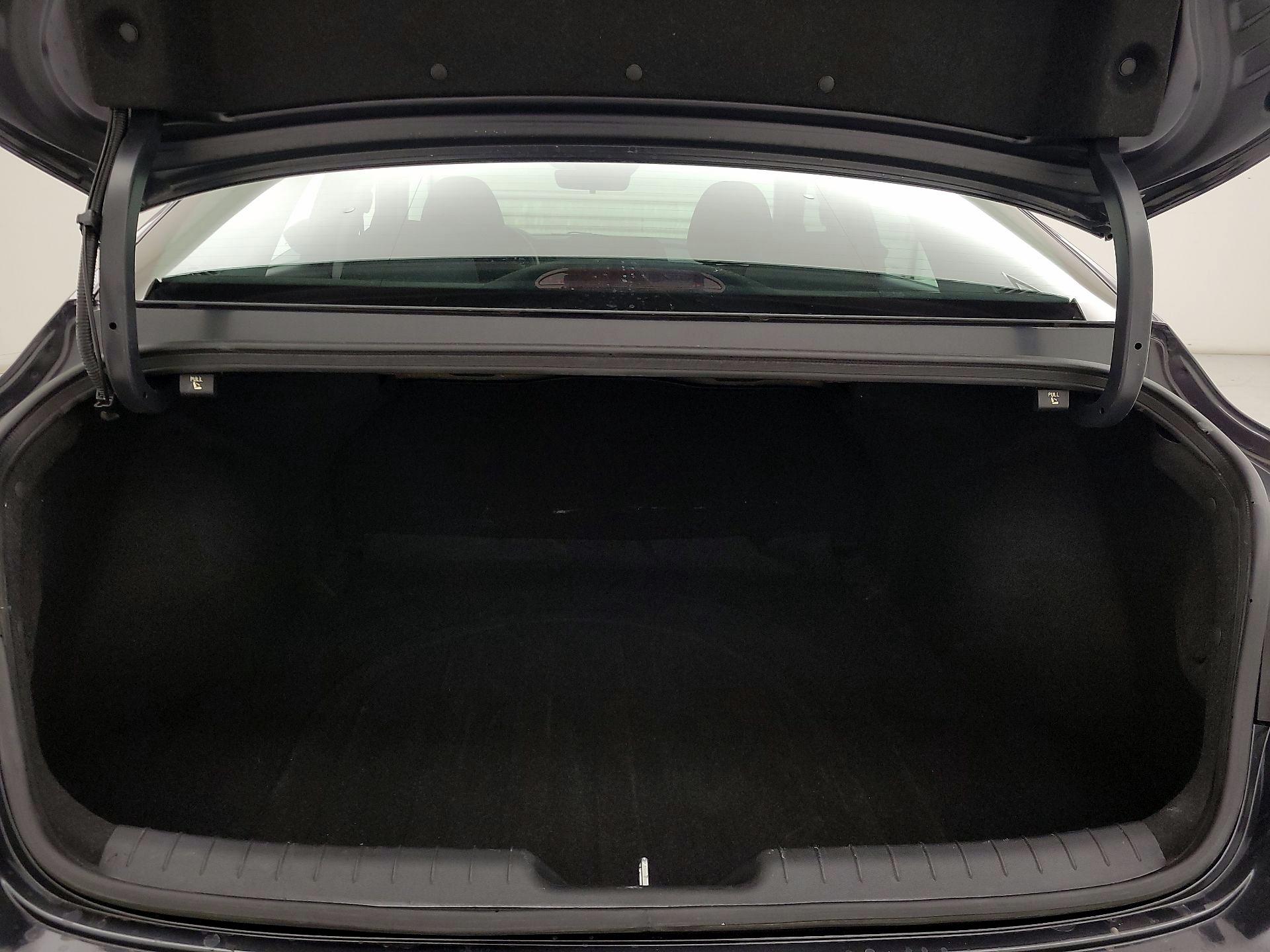 Thumbnail: 2021 Hyundai Elantra - 20