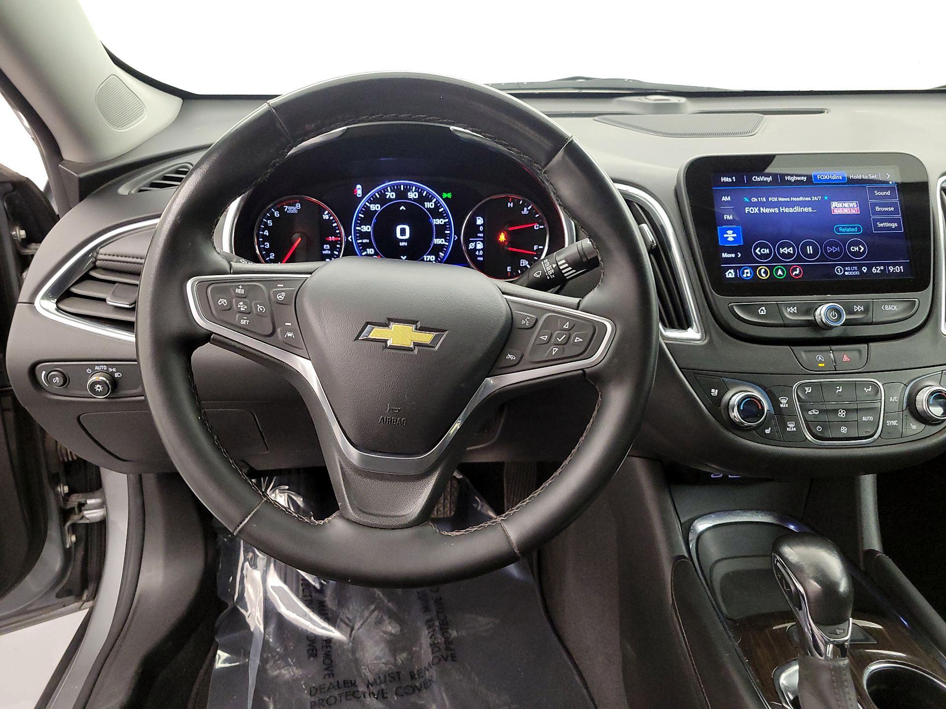 Thumbnail: 2023 Chevrolet Malibu - 10