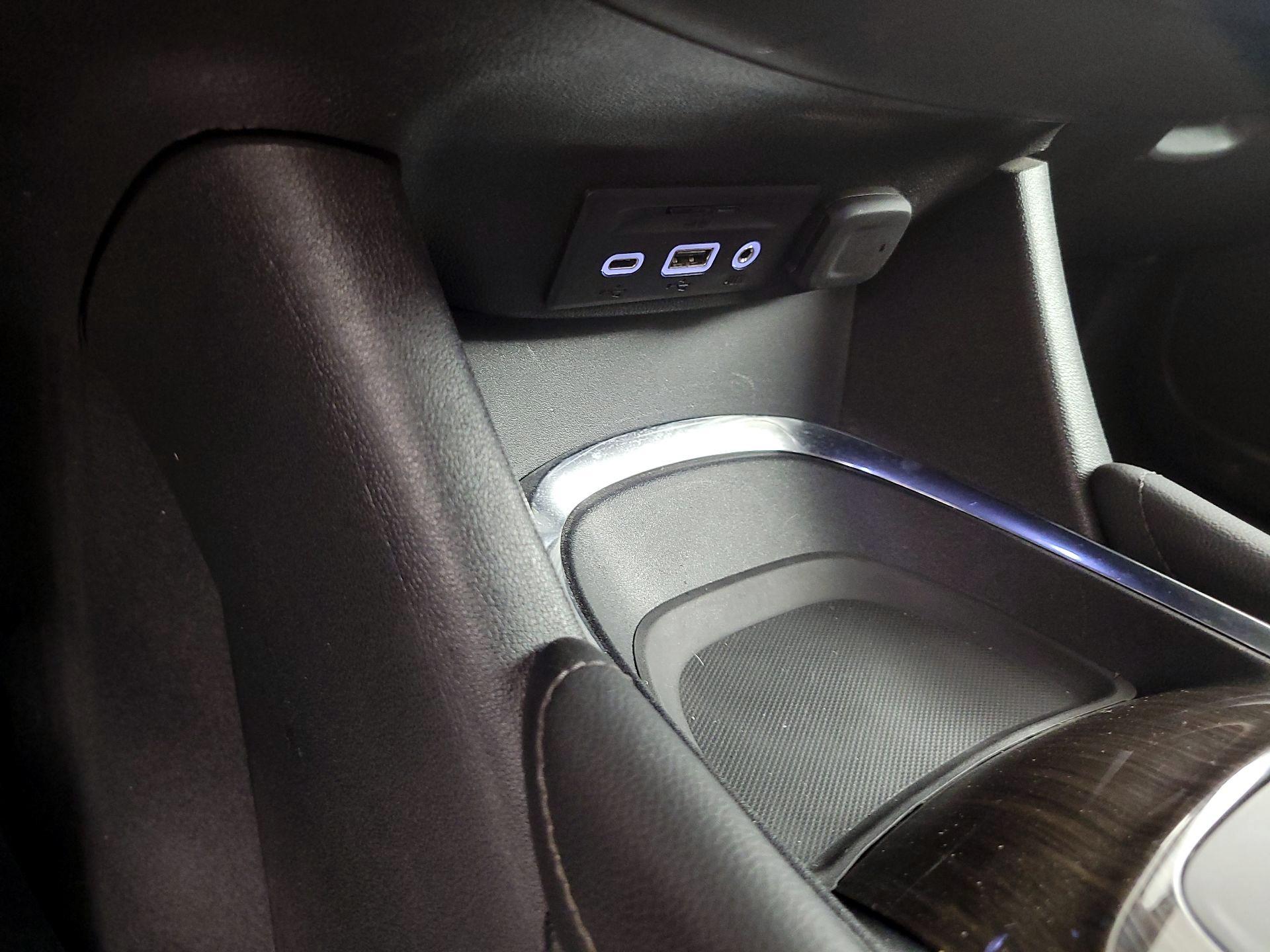 Thumbnail: 2023 Chevrolet Malibu - 18