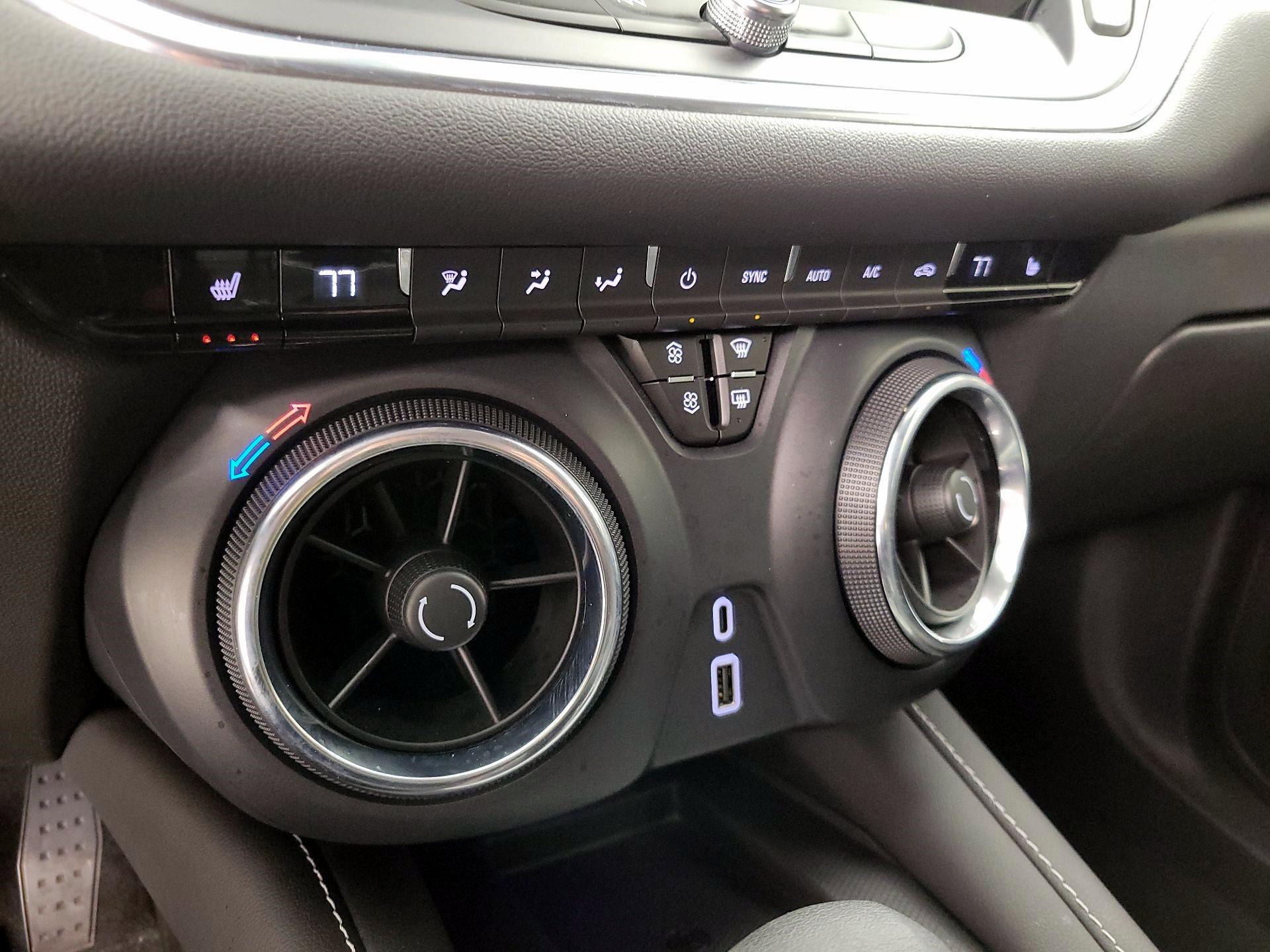 Thumbnail: 2023 Chevrolet Blazer - 16