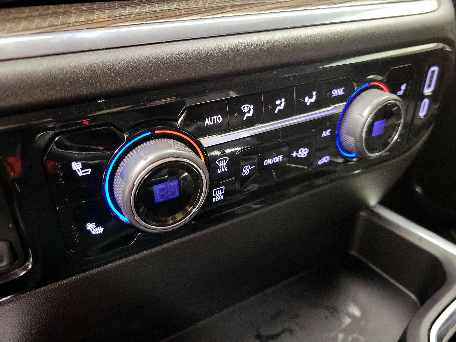 Thumbnail: 2024 Chevrolet Silverado 1500 - 16