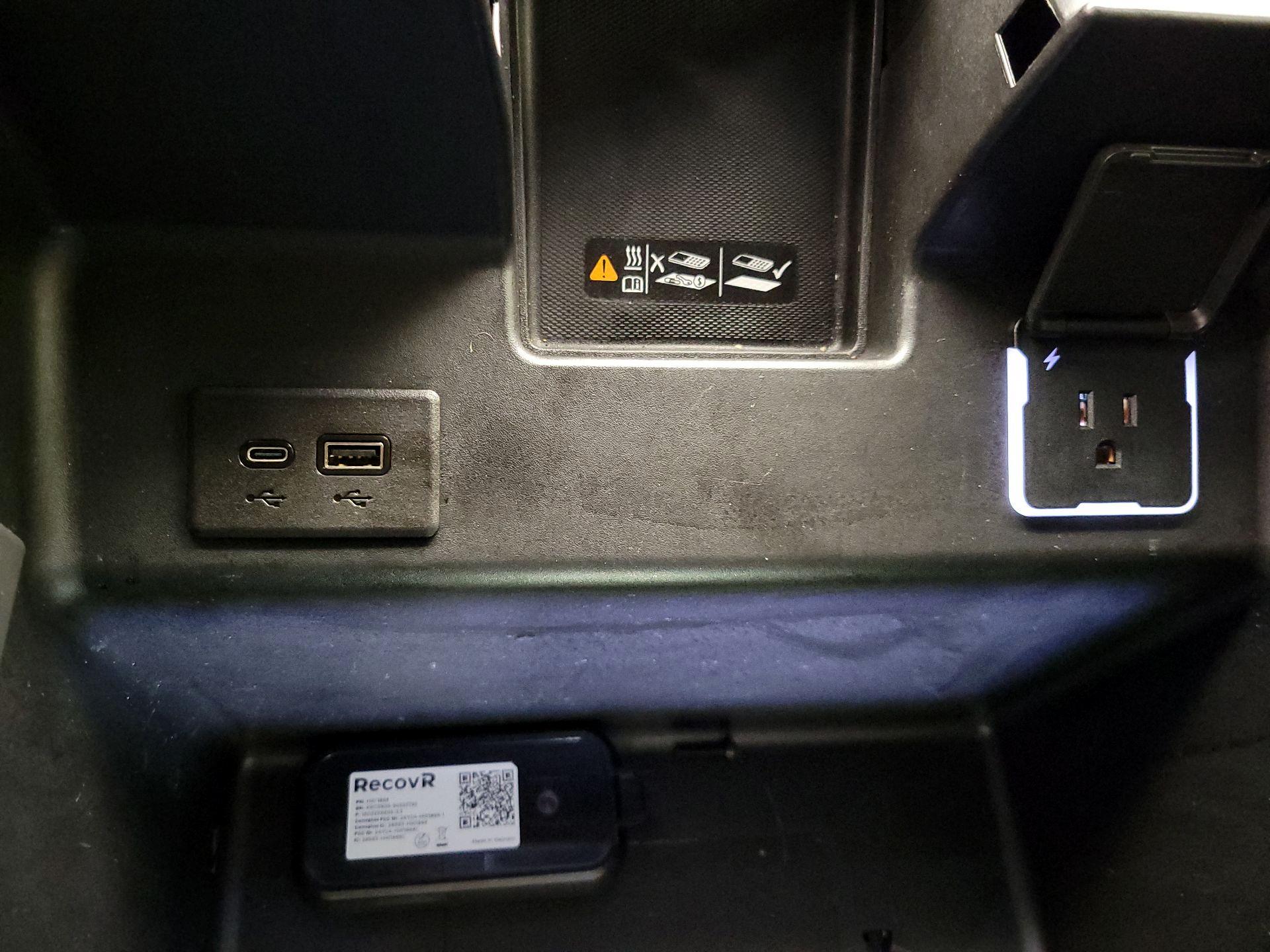 Thumbnail: 2024 Chevrolet Silverado 1500 - 18