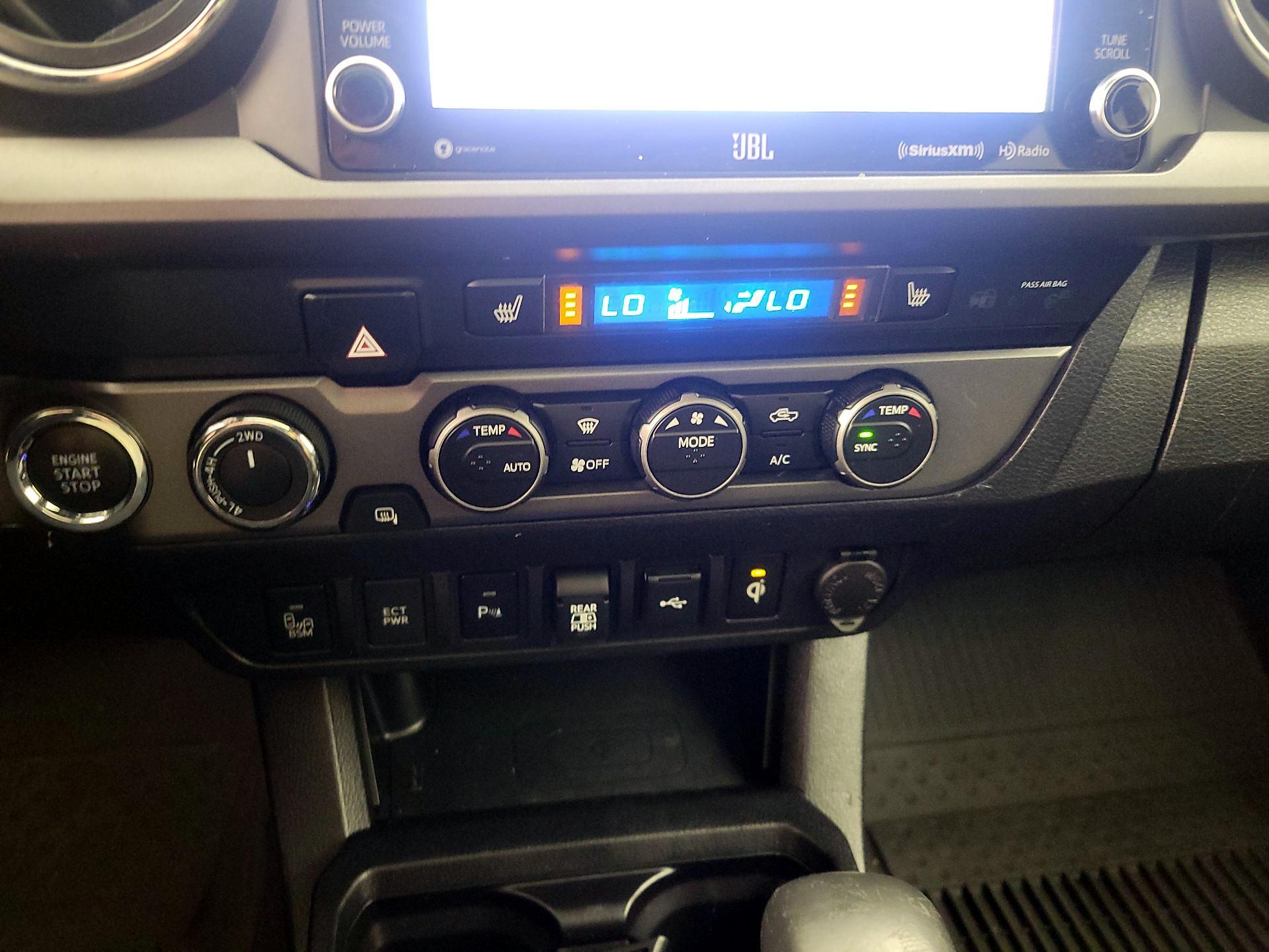 Thumbnail: 2022 Toyota Tacoma - 17