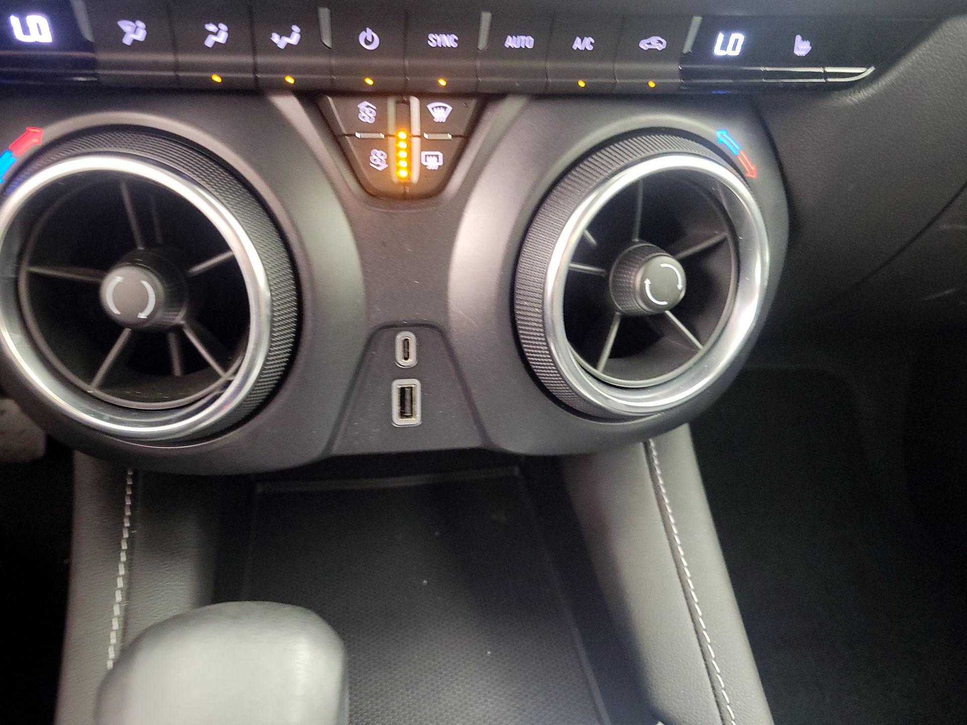 Thumbnail: 2024 Chevrolet Blazer - 18