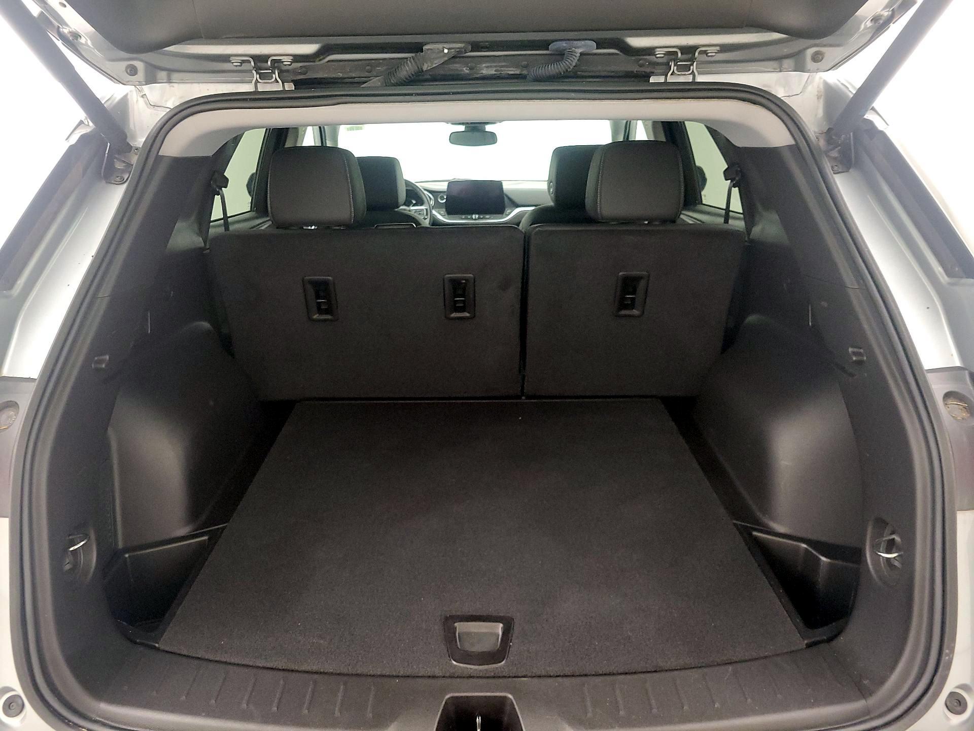 Thumbnail: 2024 Chevrolet Blazer - 20