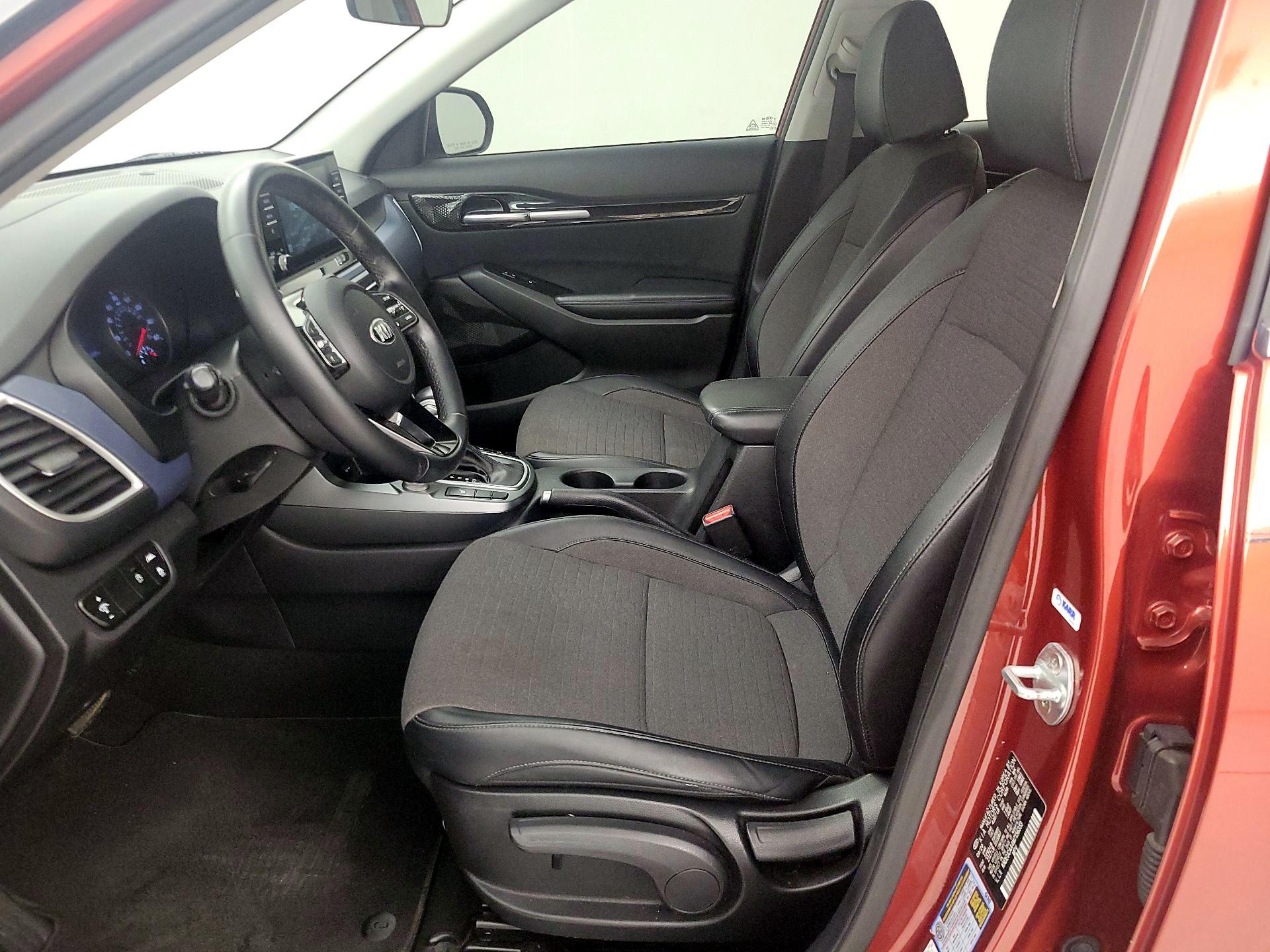 Thumbnail: 2021 Kia Seltos - 11