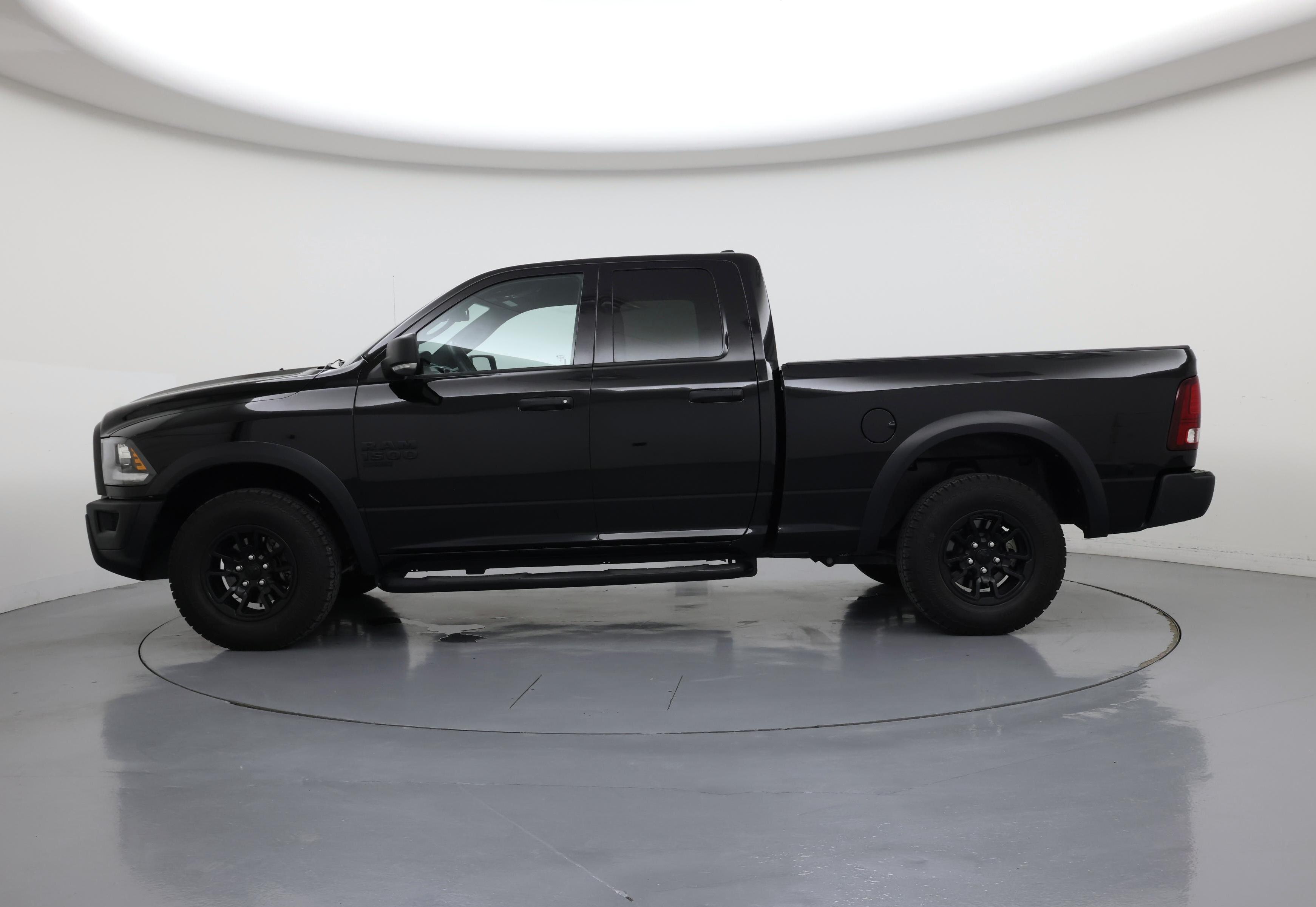 Thumbnail: 2023 RAM 1500 Classic - 3