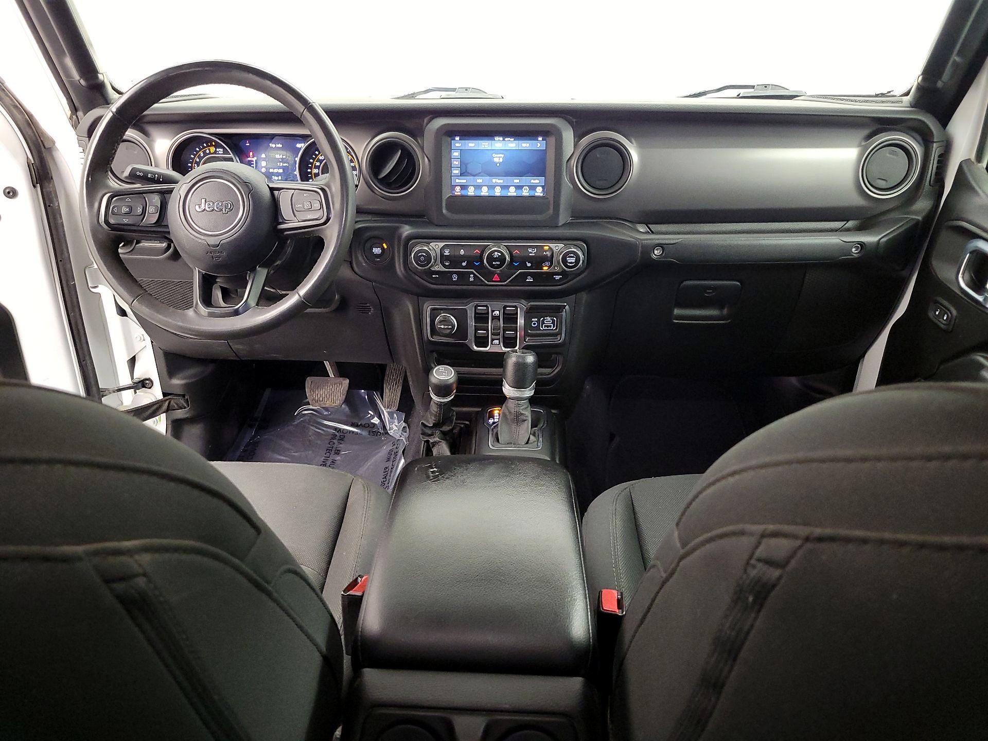 Thumbnail: 2023 Jeep Gladiator - 9