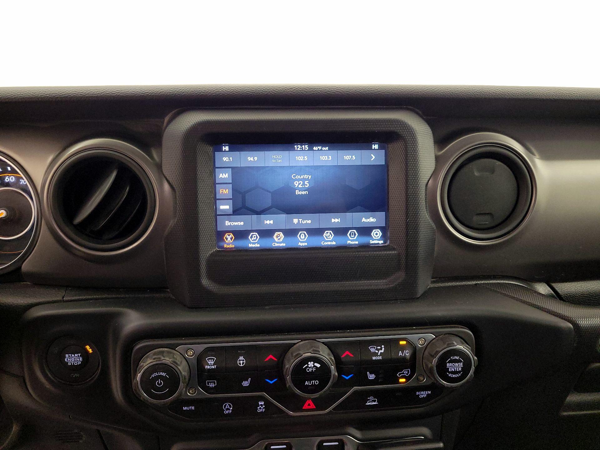 Thumbnail: 2023 Jeep Gladiator - 15