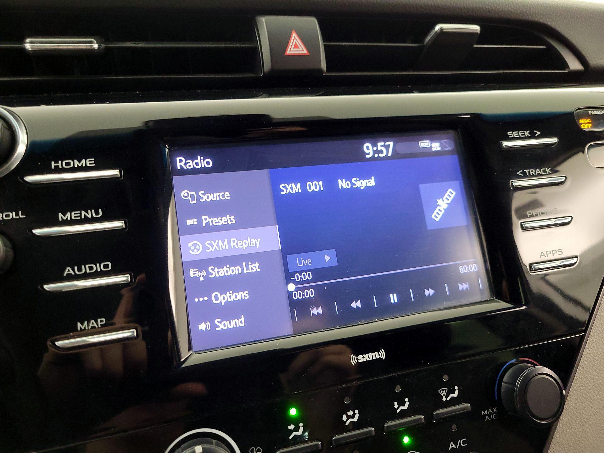 Thumbnail: 2020 Toyota Camry - 15