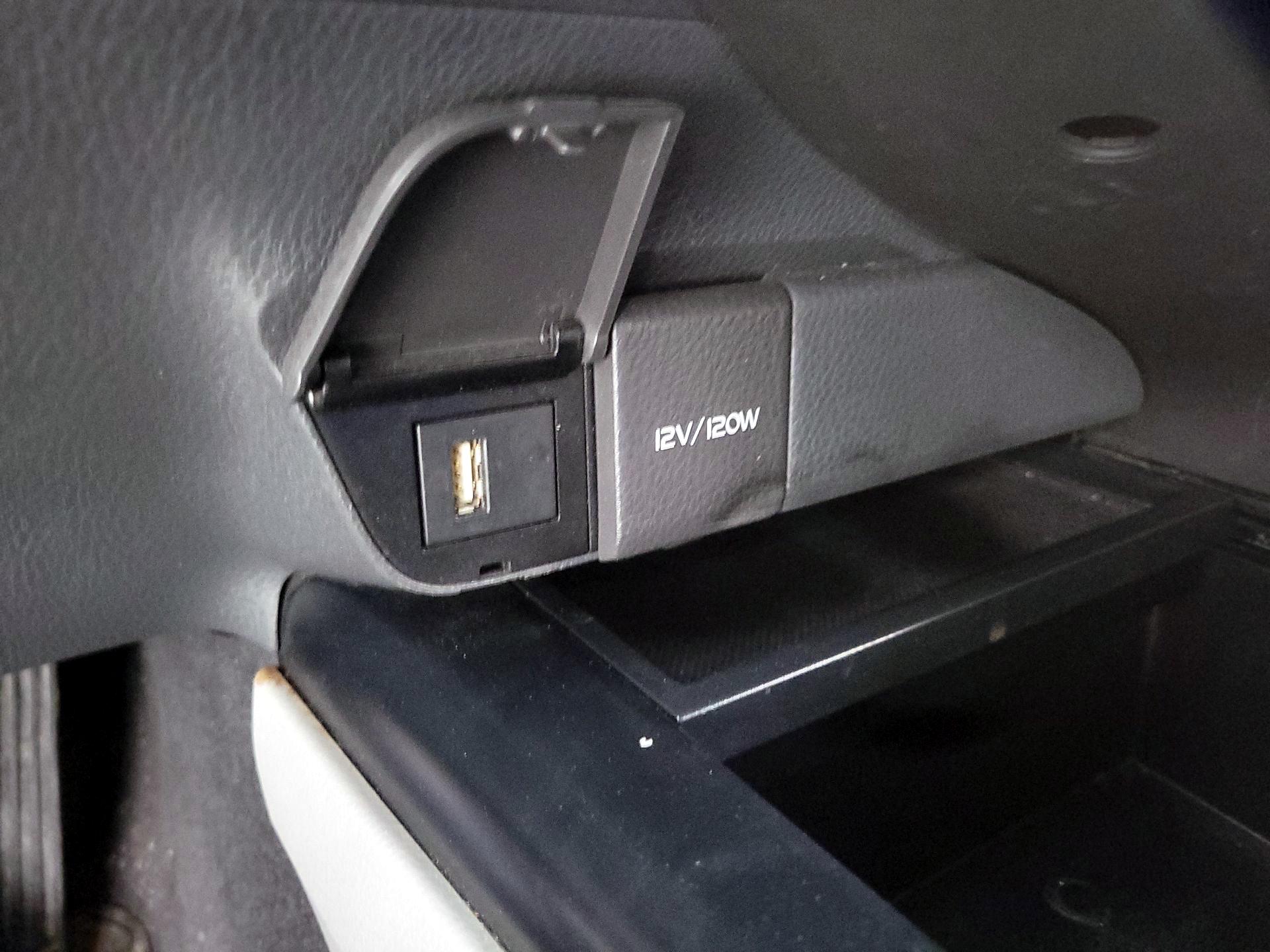 Thumbnail: 2020 Toyota Camry - 18