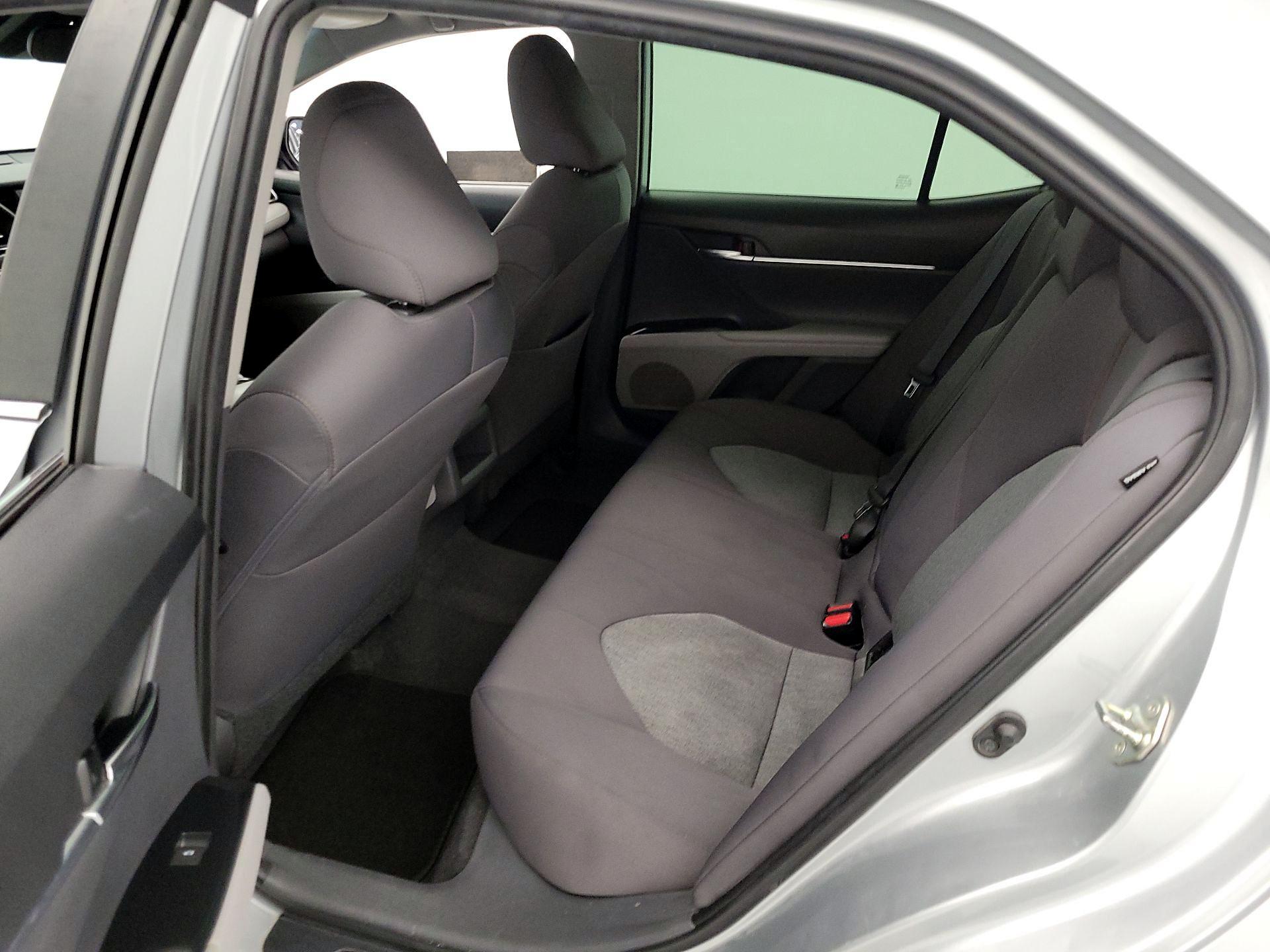 Thumbnail: 2020 Toyota Camry - 19