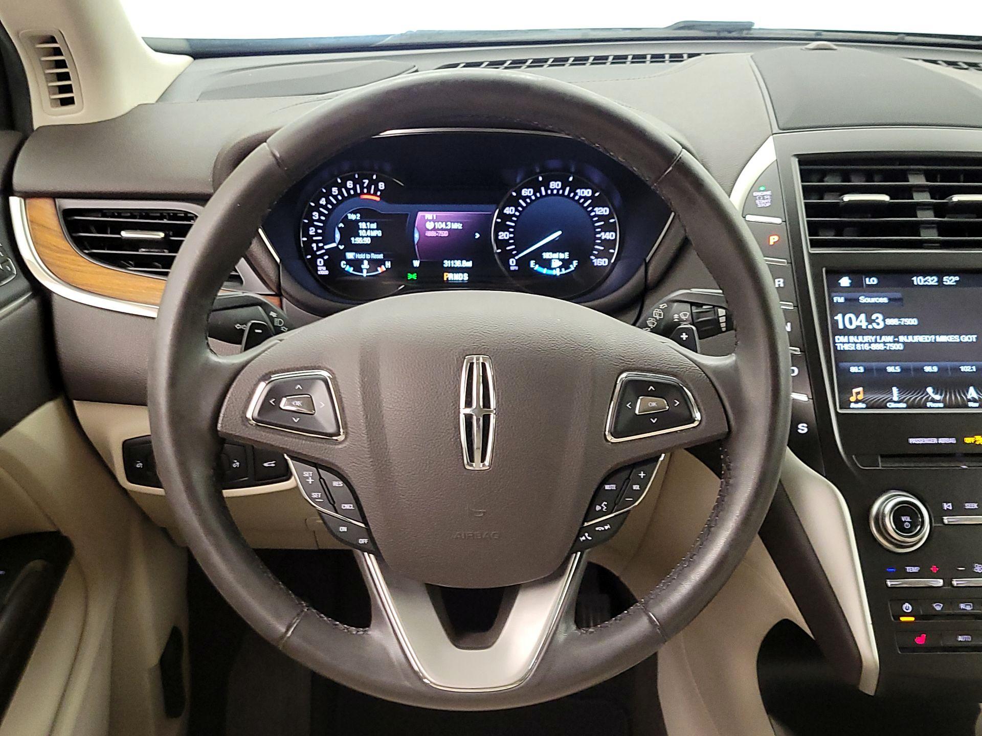 Thumbnail: 2019 Lincoln MKC - 10