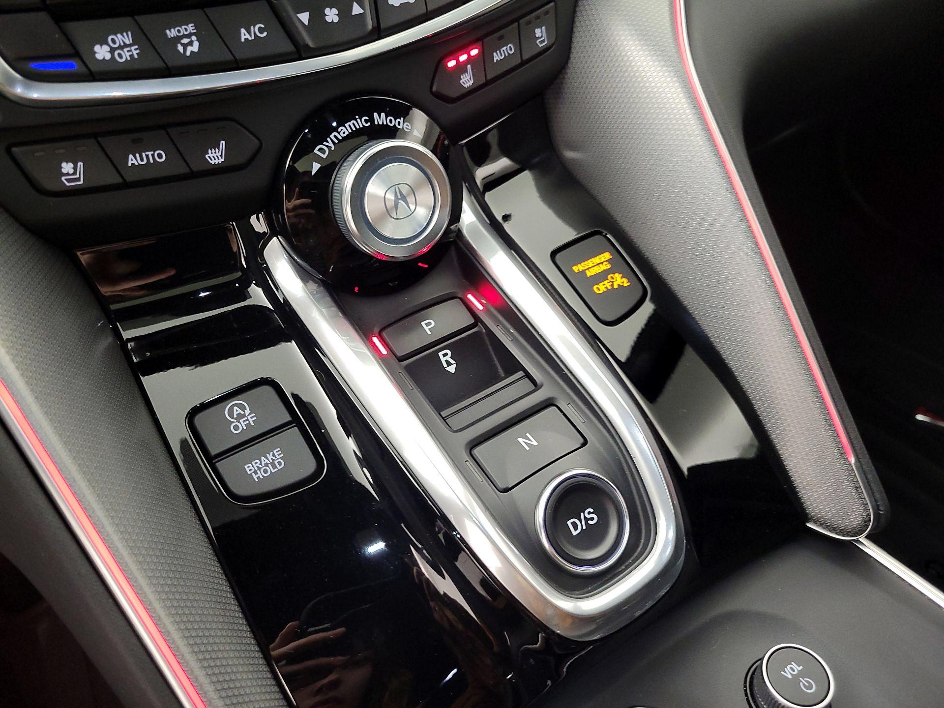 Thumbnail: 2022 Acura TLX - 18