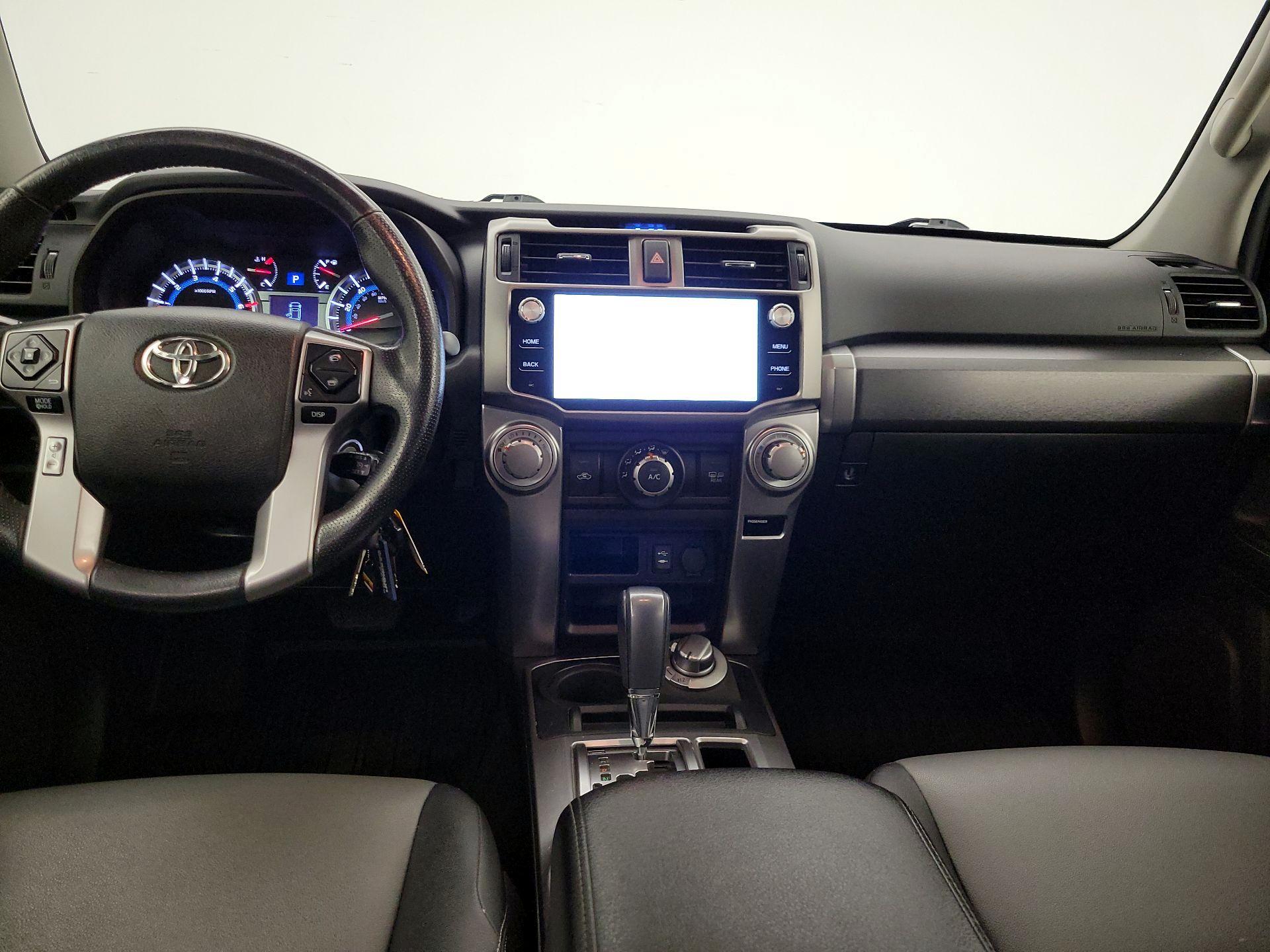 Thumbnail: 2014 Toyota 4Runner - 9