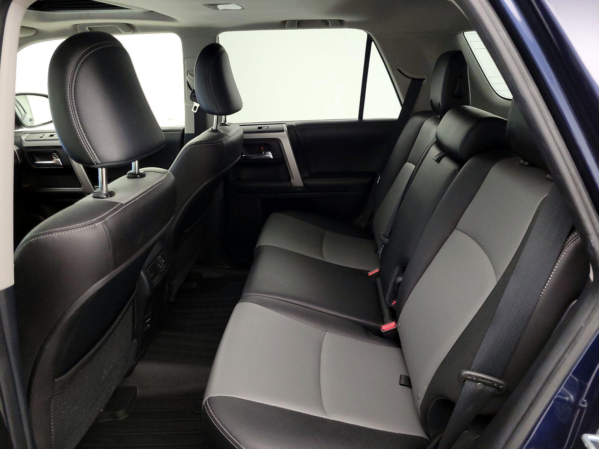 Thumbnail: 2014 Toyota 4Runner - 20