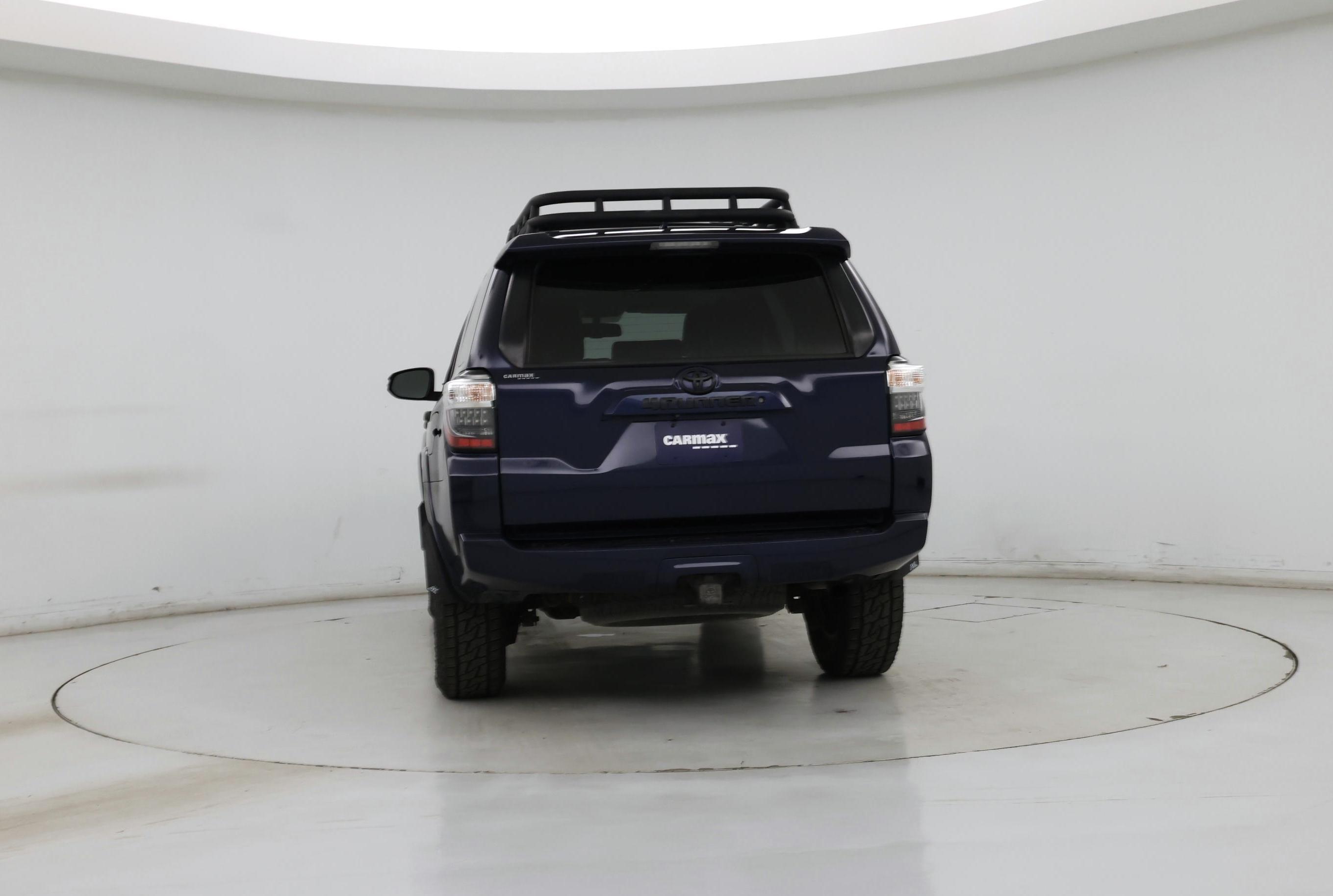 Thumbnail: 2014 Toyota 4Runner - 8