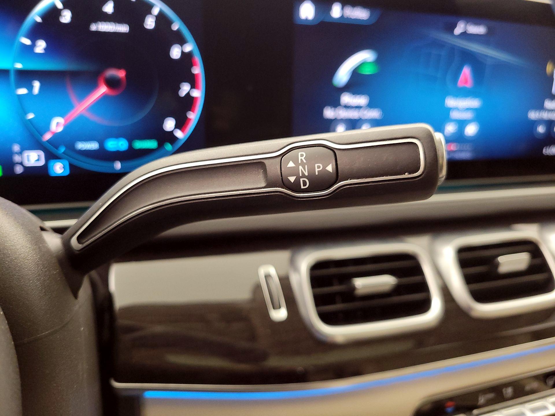 Thumbnail: 2020 Mercedes-Benz GLE - 18