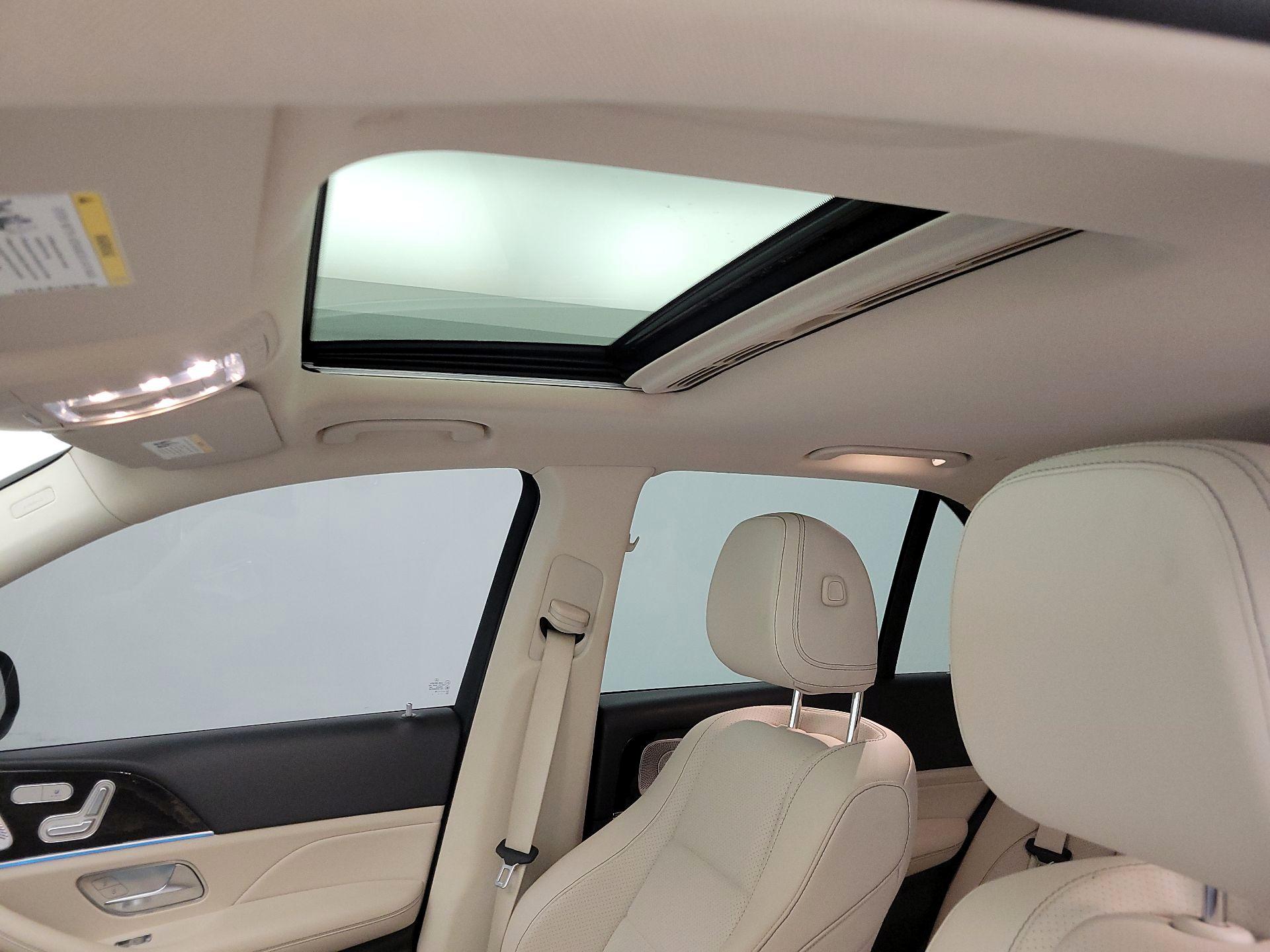 Thumbnail: 2020 Mercedes-Benz GLE - 20