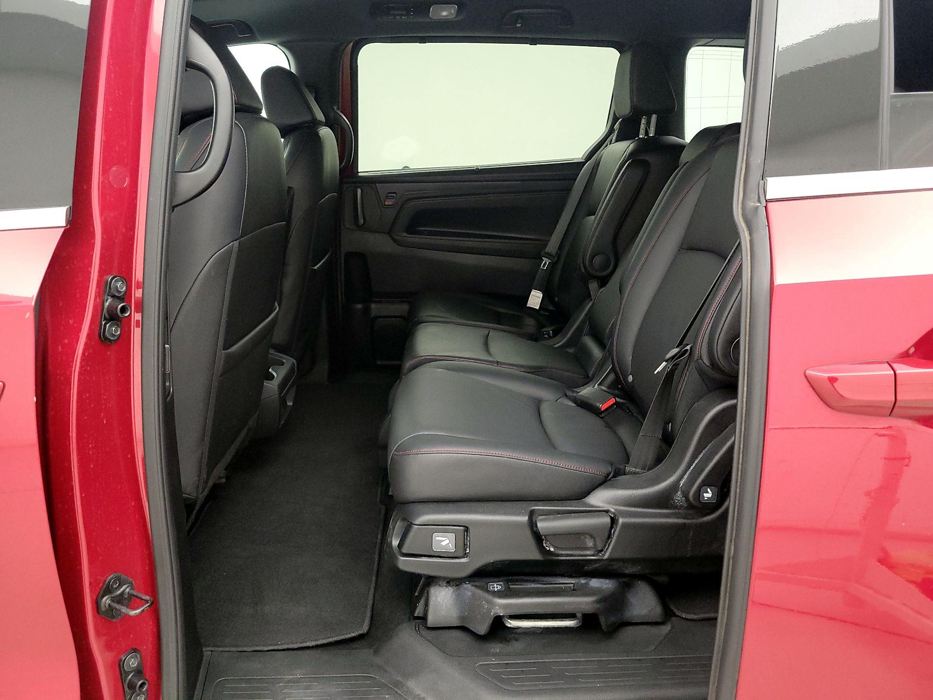 Thumbnail: 2024 Honda Odyssey - 20