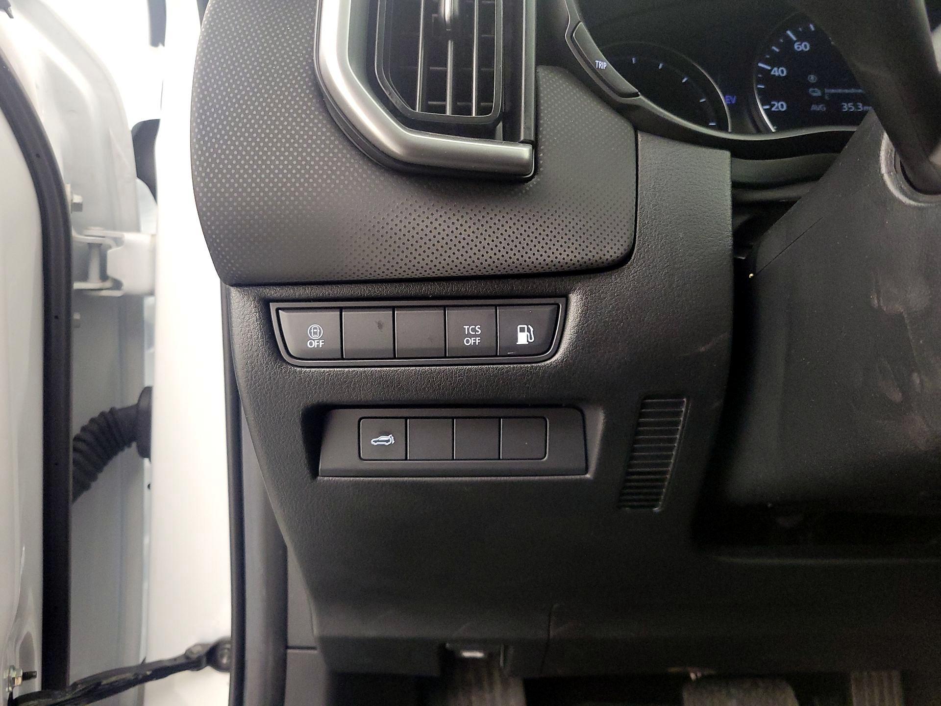 Thumbnail: 2025 Mazda CX-50 - 13