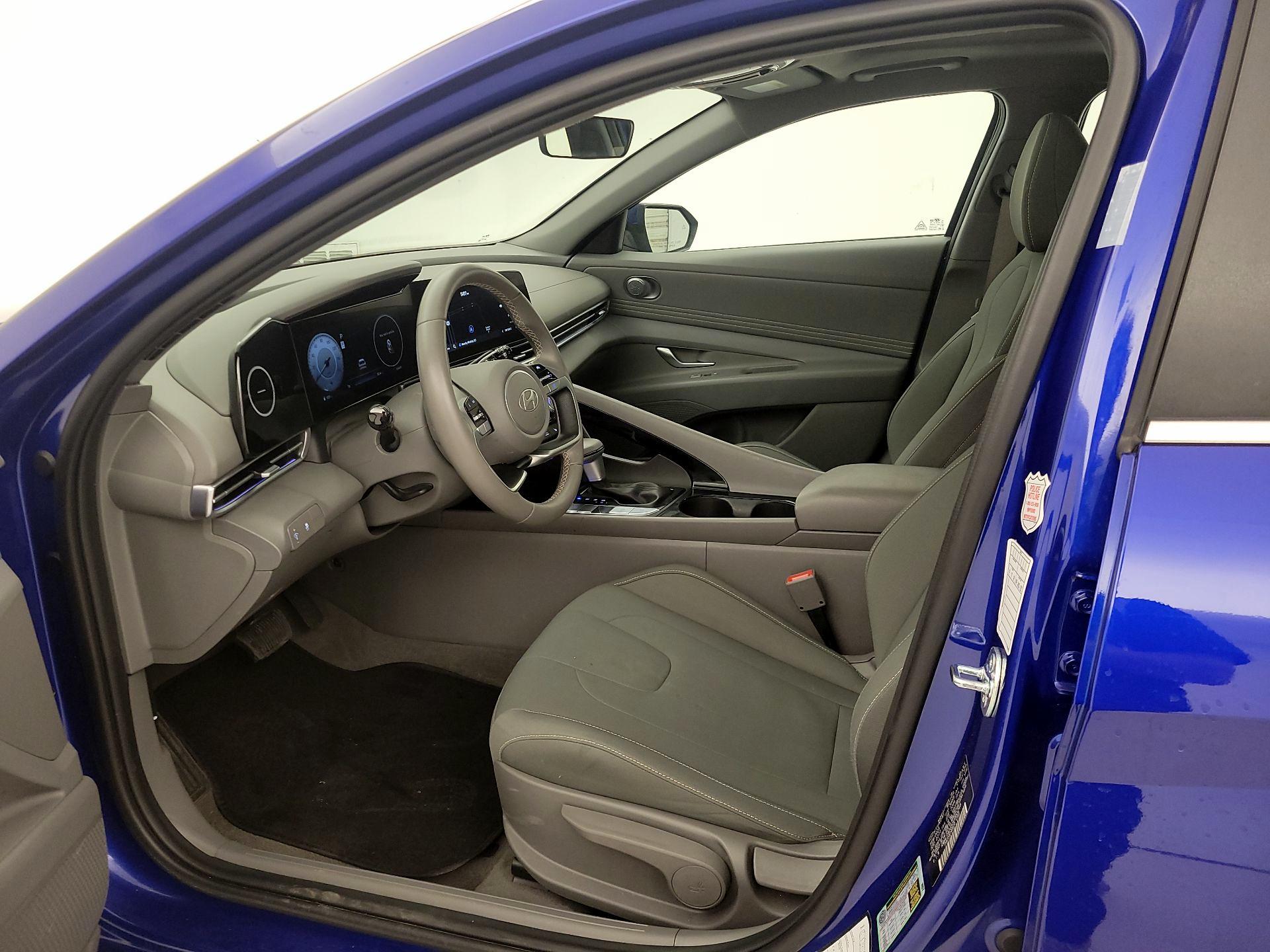 Thumbnail: 2025 Hyundai Elantra - 11