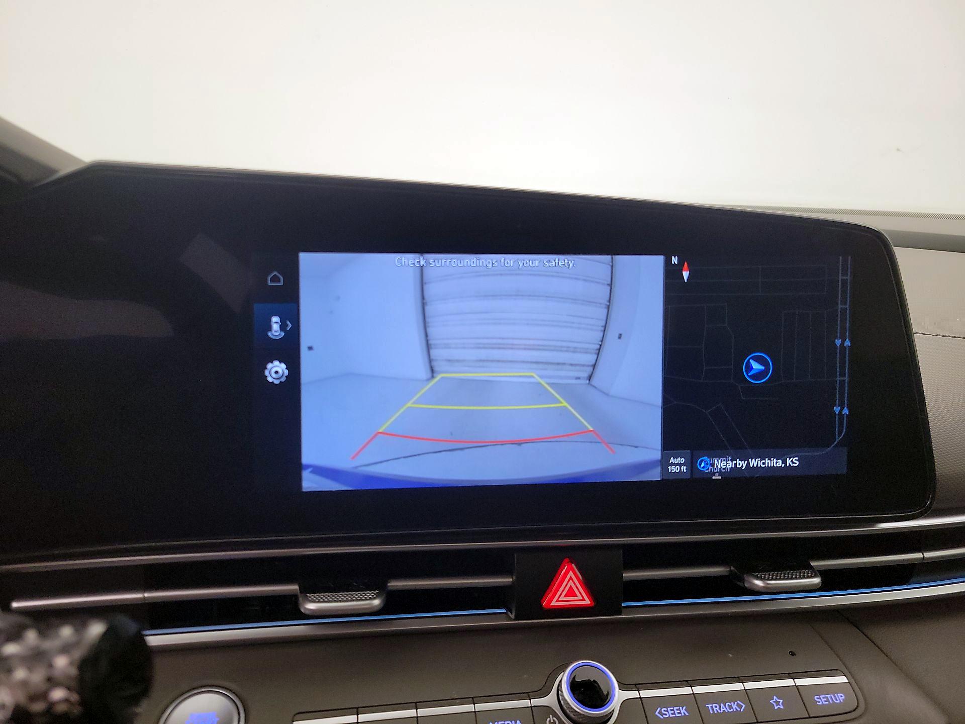 Thumbnail: 2025 Hyundai Elantra - 15