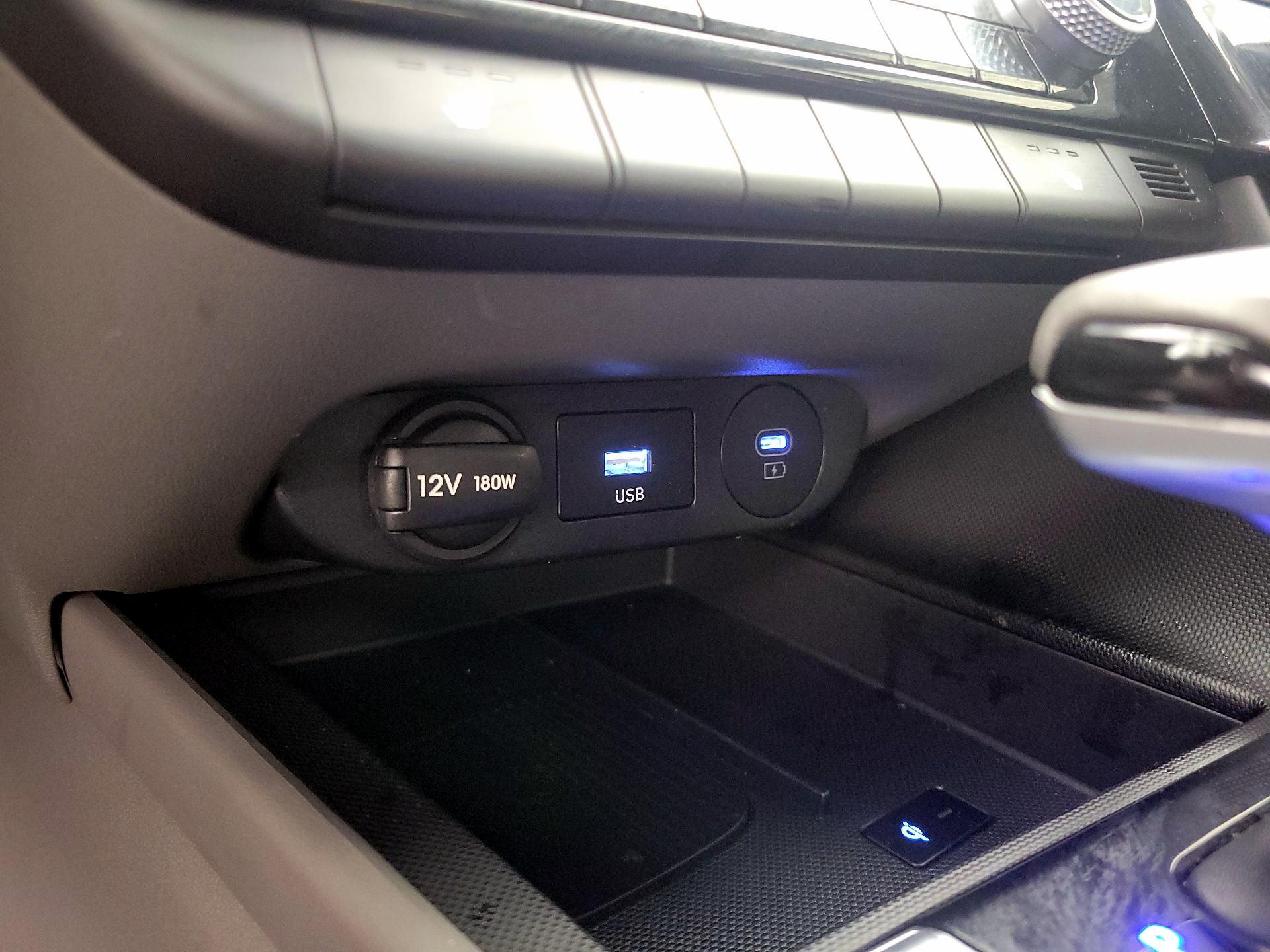 Thumbnail: 2025 Hyundai Elantra - 19