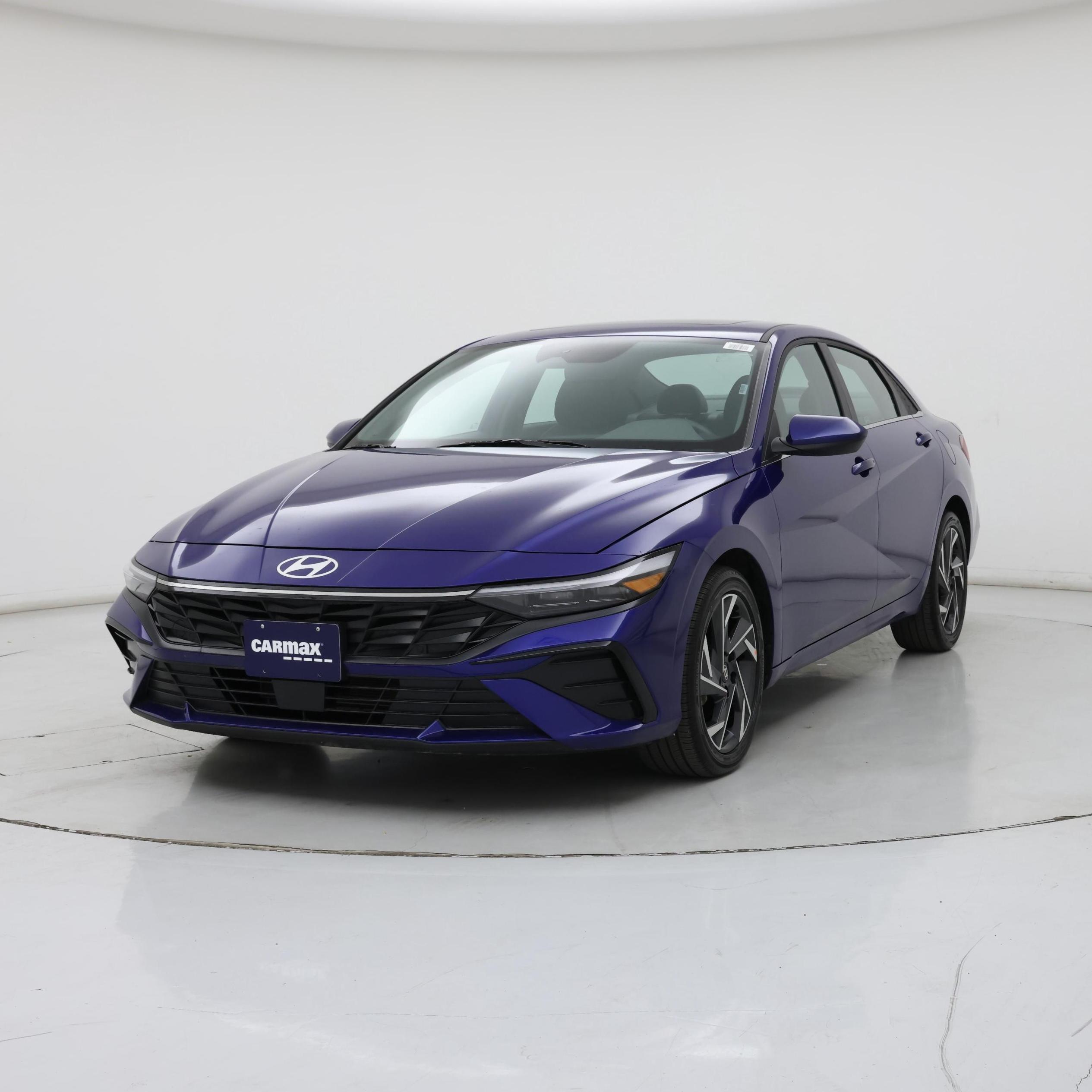 Thumbnail: 2025 Hyundai Elantra - 4