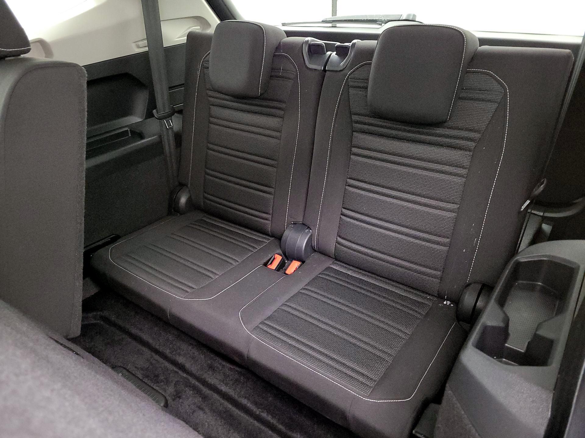 Thumbnail: 2024 Volkswagen Tiguan - 20