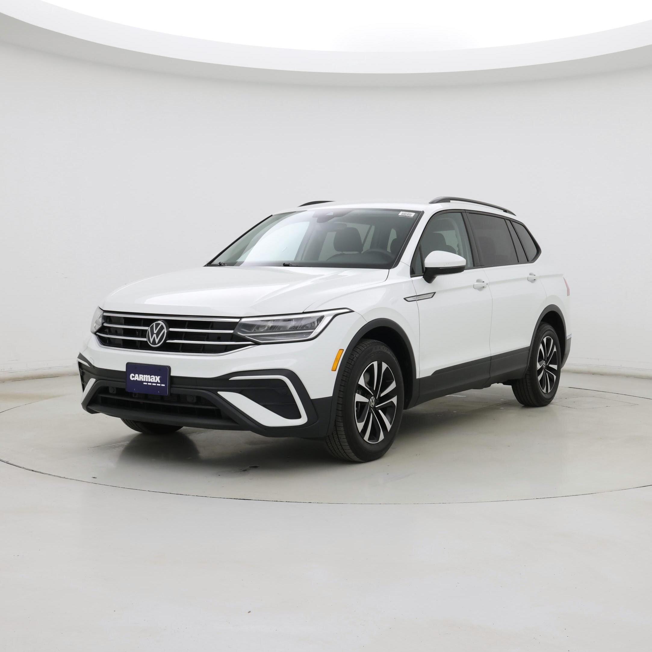 Thumbnail: 2024 Volkswagen Tiguan - 4
