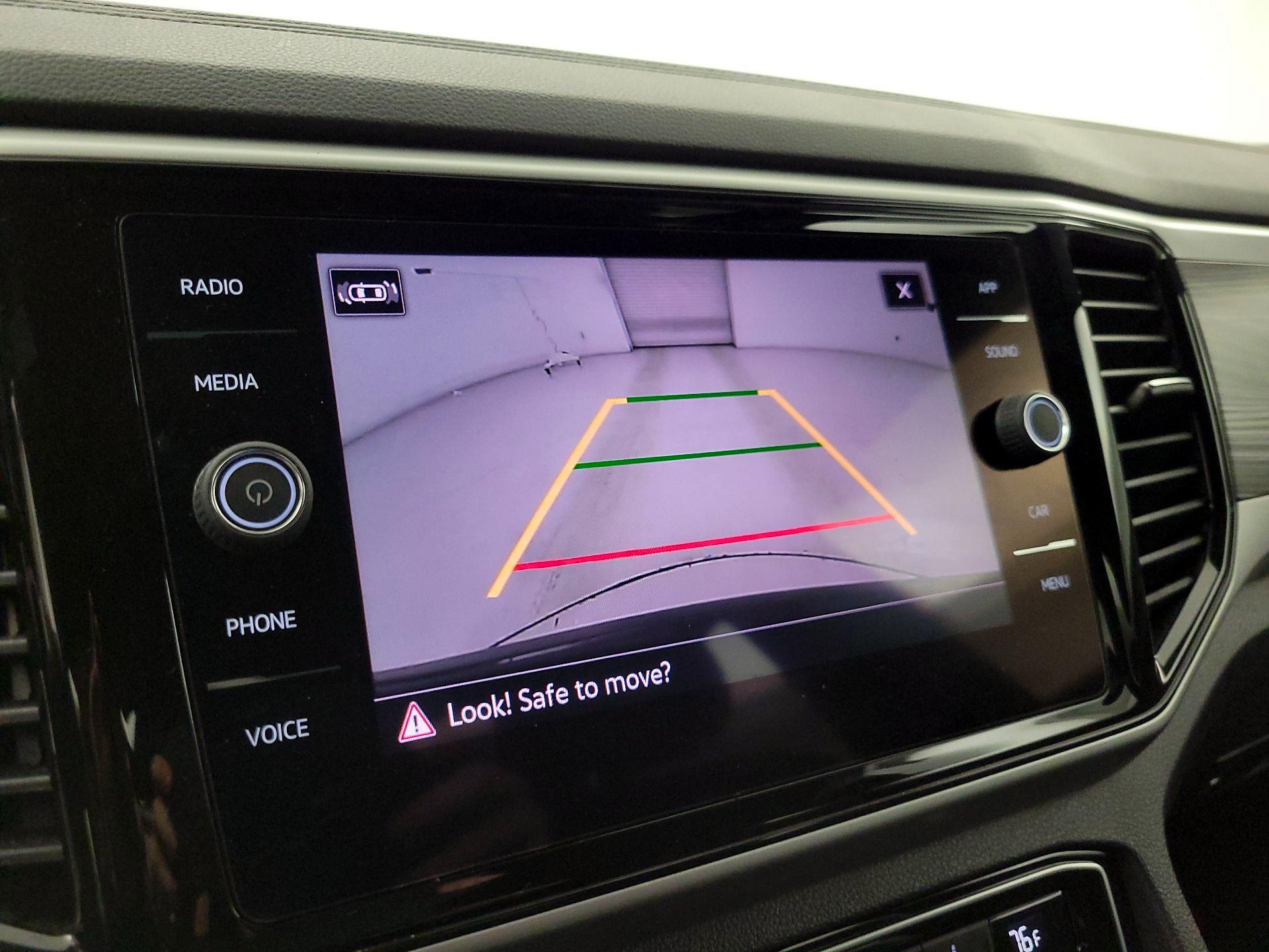 Thumbnail: 2022 Volkswagen Atlas - 14