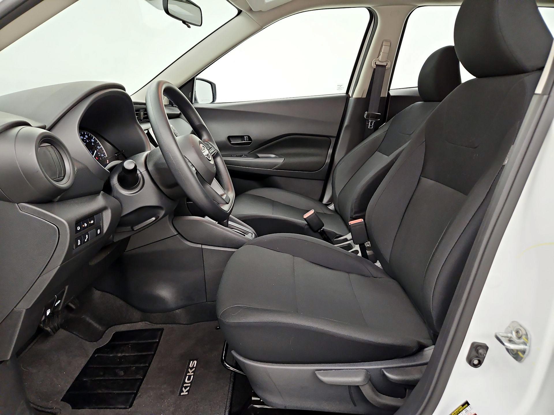 Thumbnail: 2025 Nissan Kicks - 11