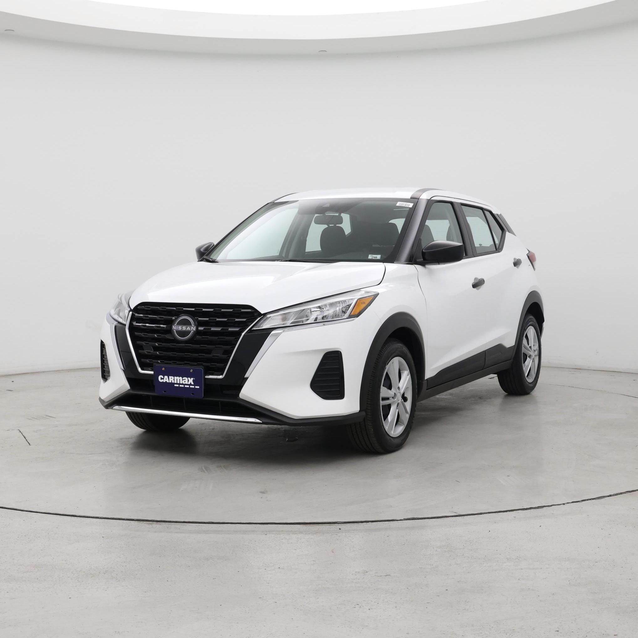 Thumbnail: 2025 Nissan Kicks - 4