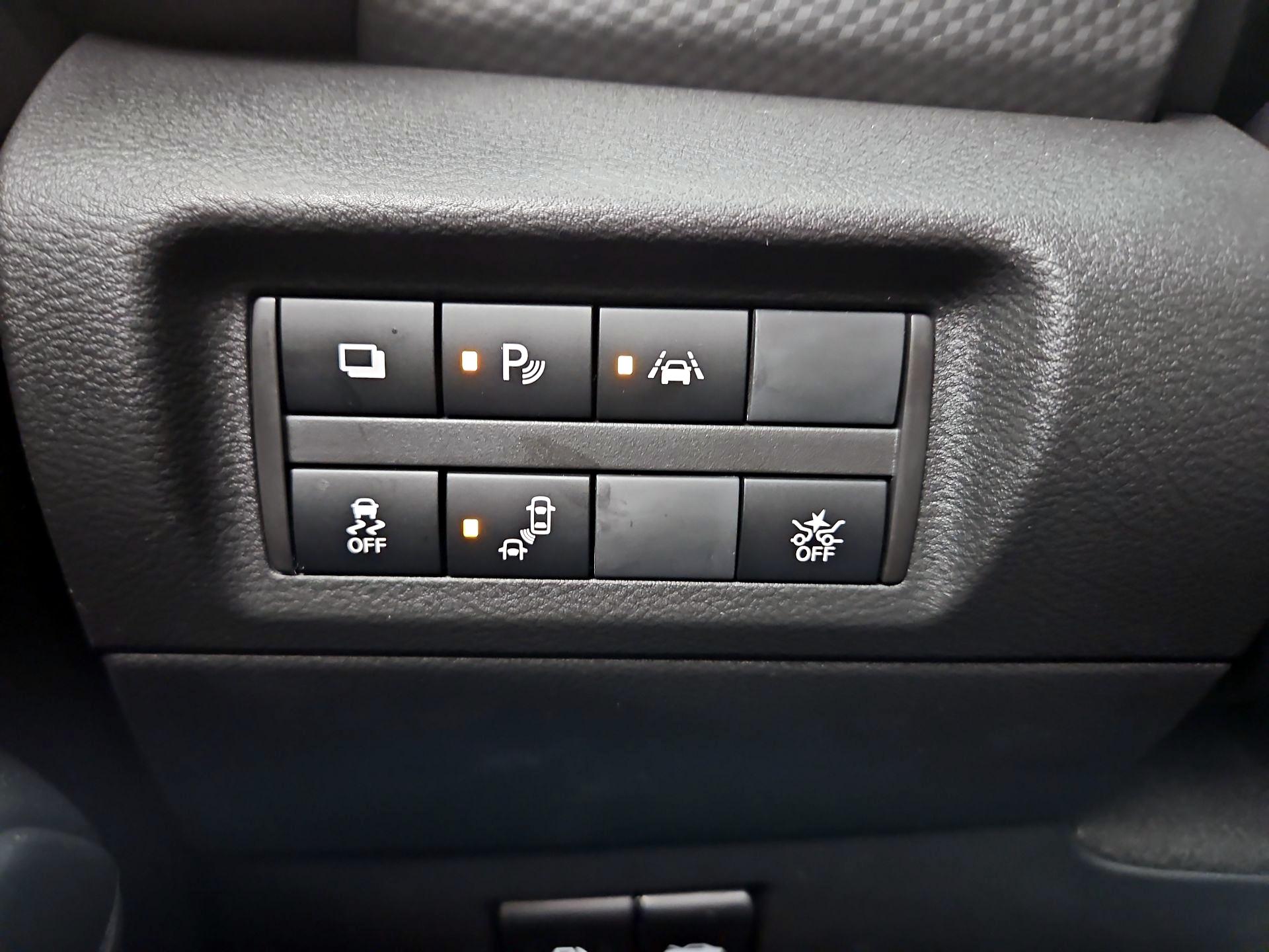 Thumbnail: 2025 Nissan Kicks - 13