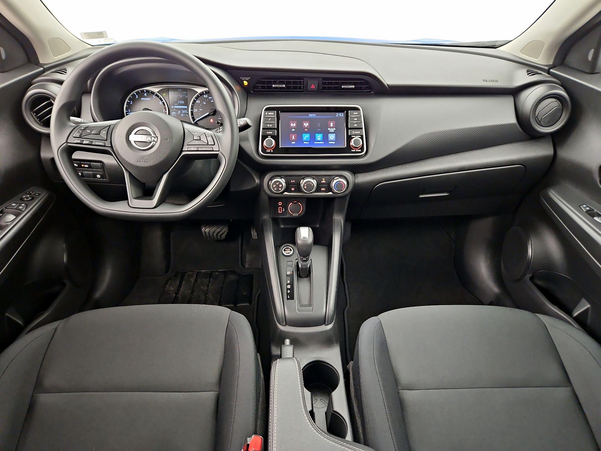 Thumbnail: 2025 Nissan Kicks - 9