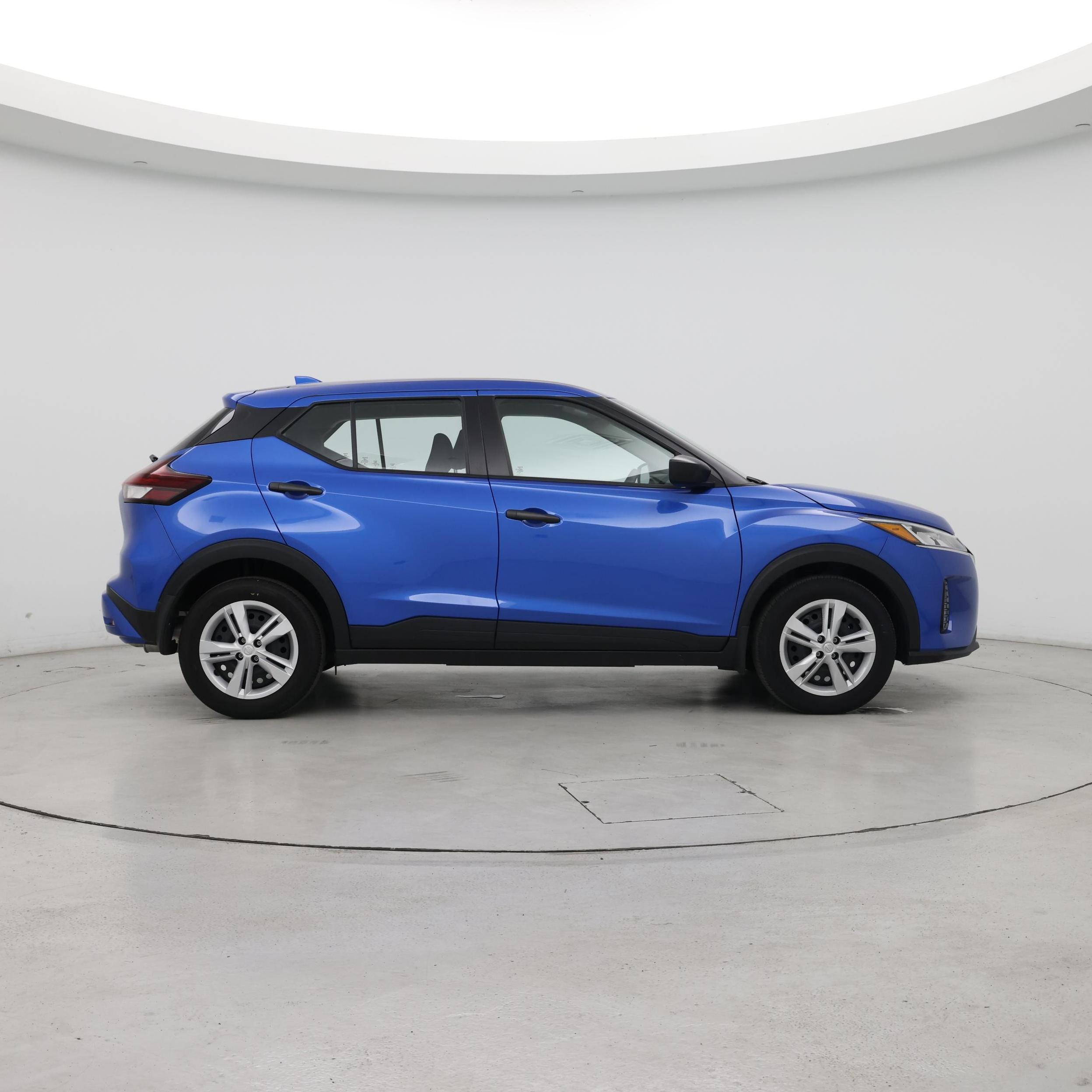 Thumbnail: 2025 Nissan Kicks - 7