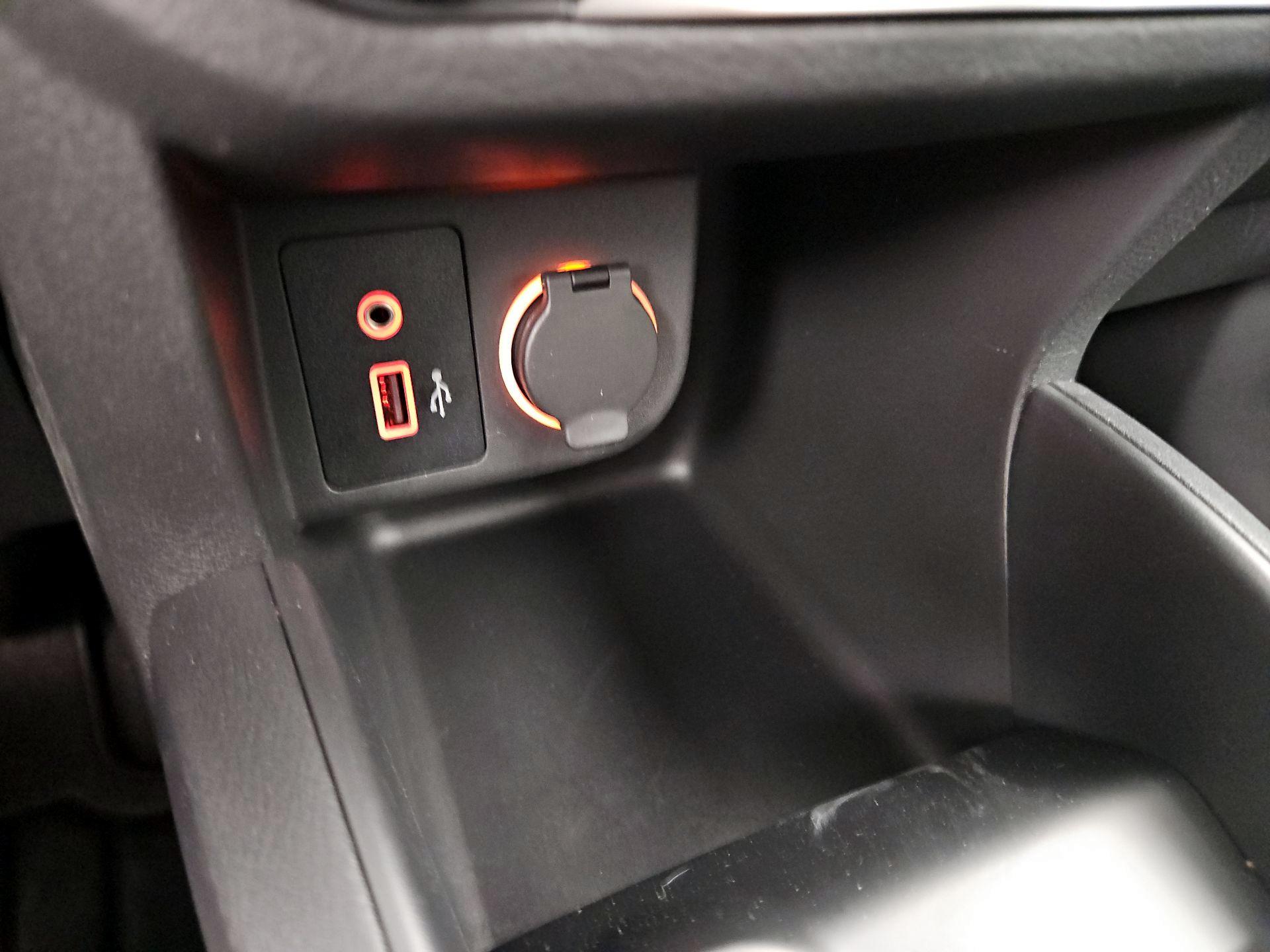 Thumbnail: 2025 Nissan Kicks - 18