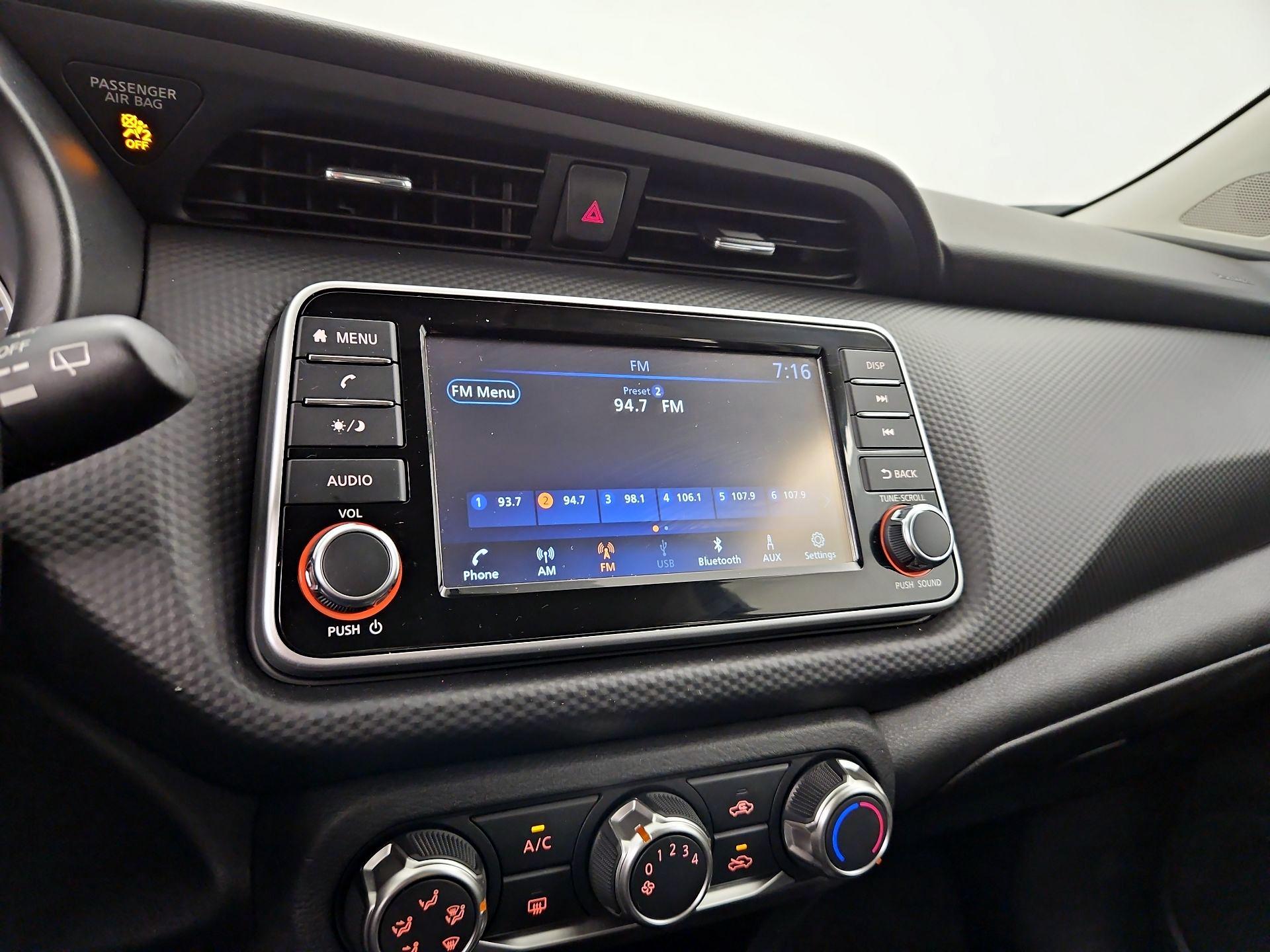 Thumbnail: 2025 Nissan Kicks - 15