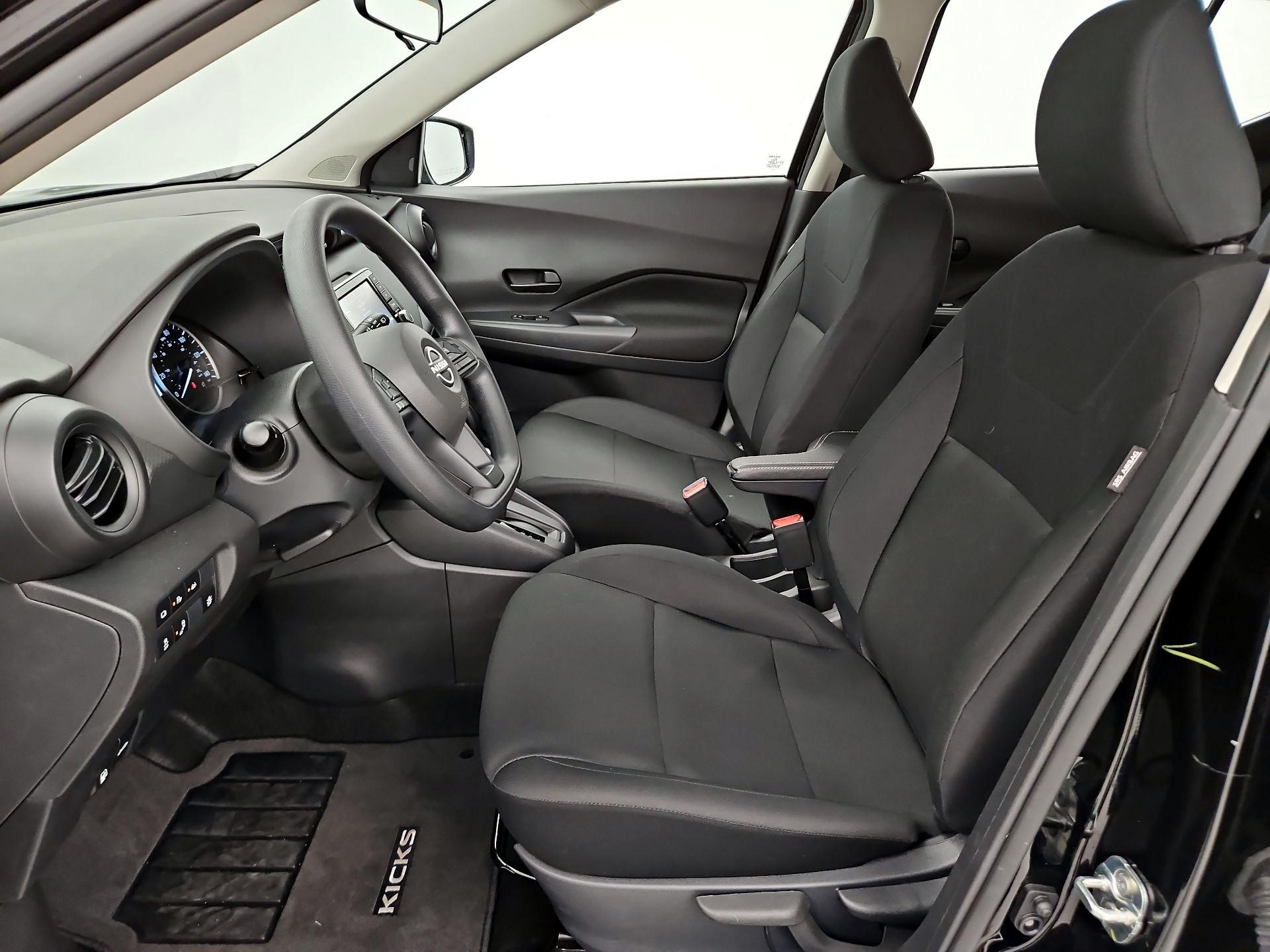 Thumbnail: 2025 Nissan Kicks - 11