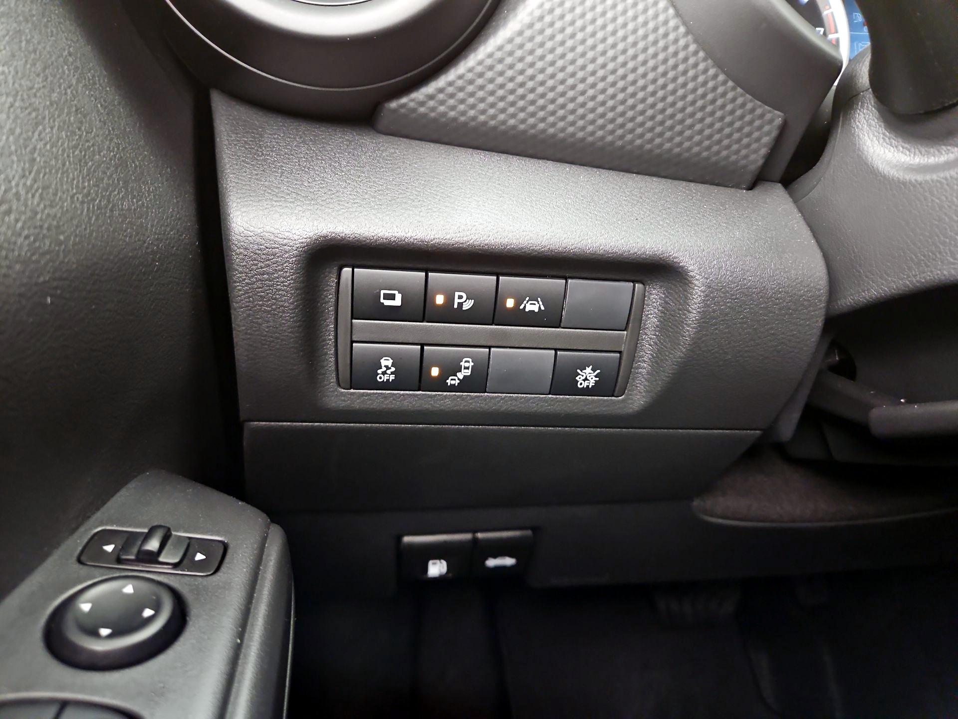 Thumbnail: 2025 Nissan Kicks - 13